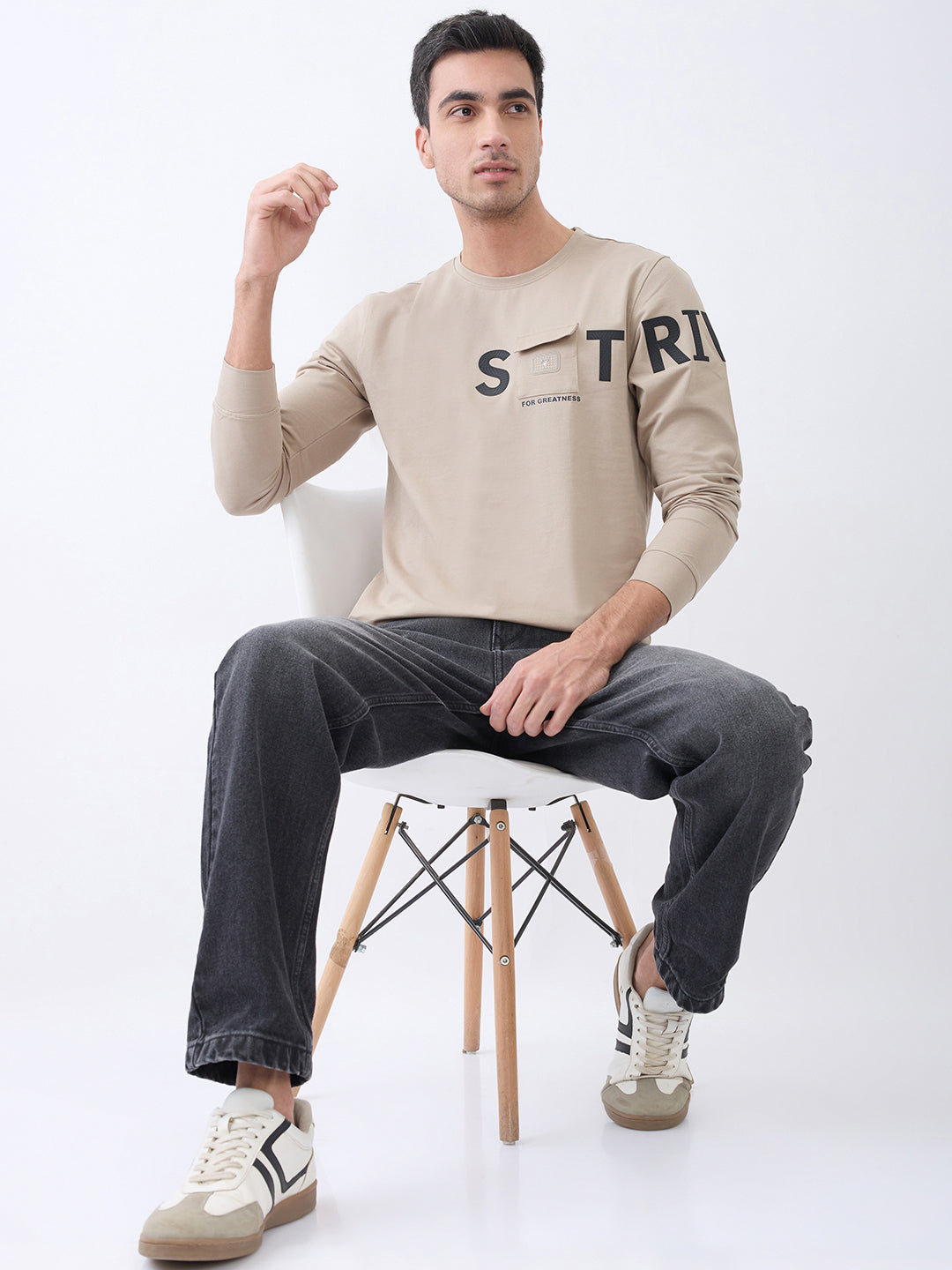 Strive Printed T-Shirt: Beige
