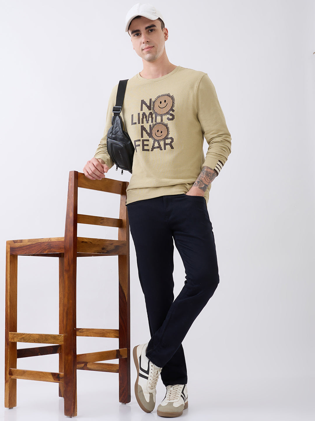 Stairway Graphic T-Shirt: Pista