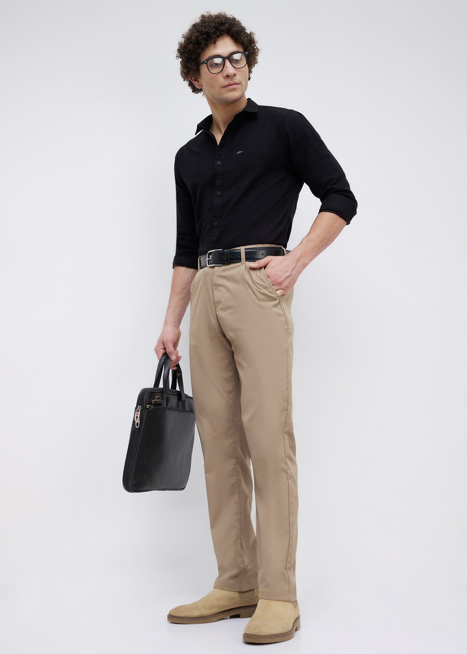 Contain Solid Full Sleeve Shirt: Black