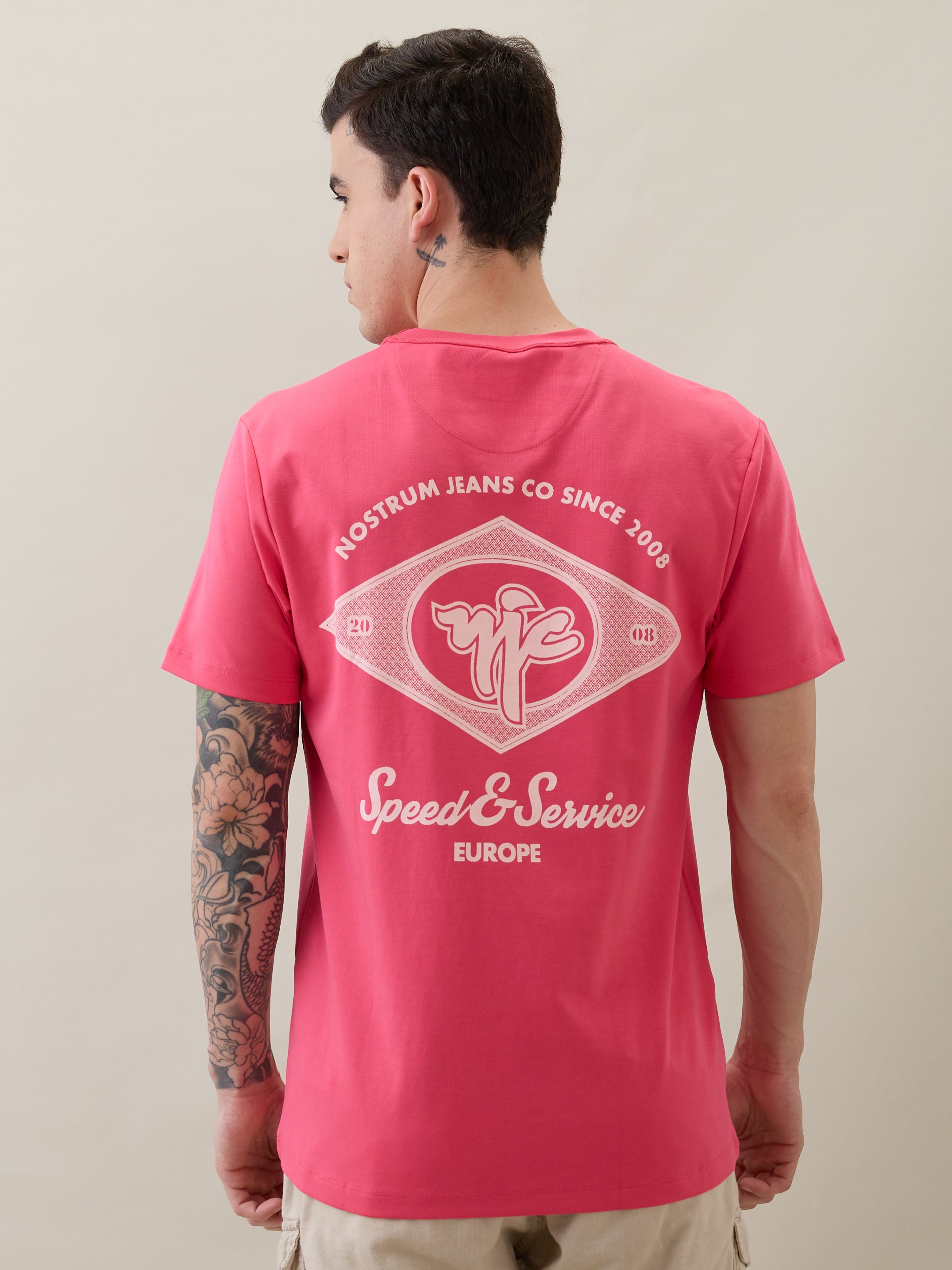 Discrete Graphic T-shirt: Pink