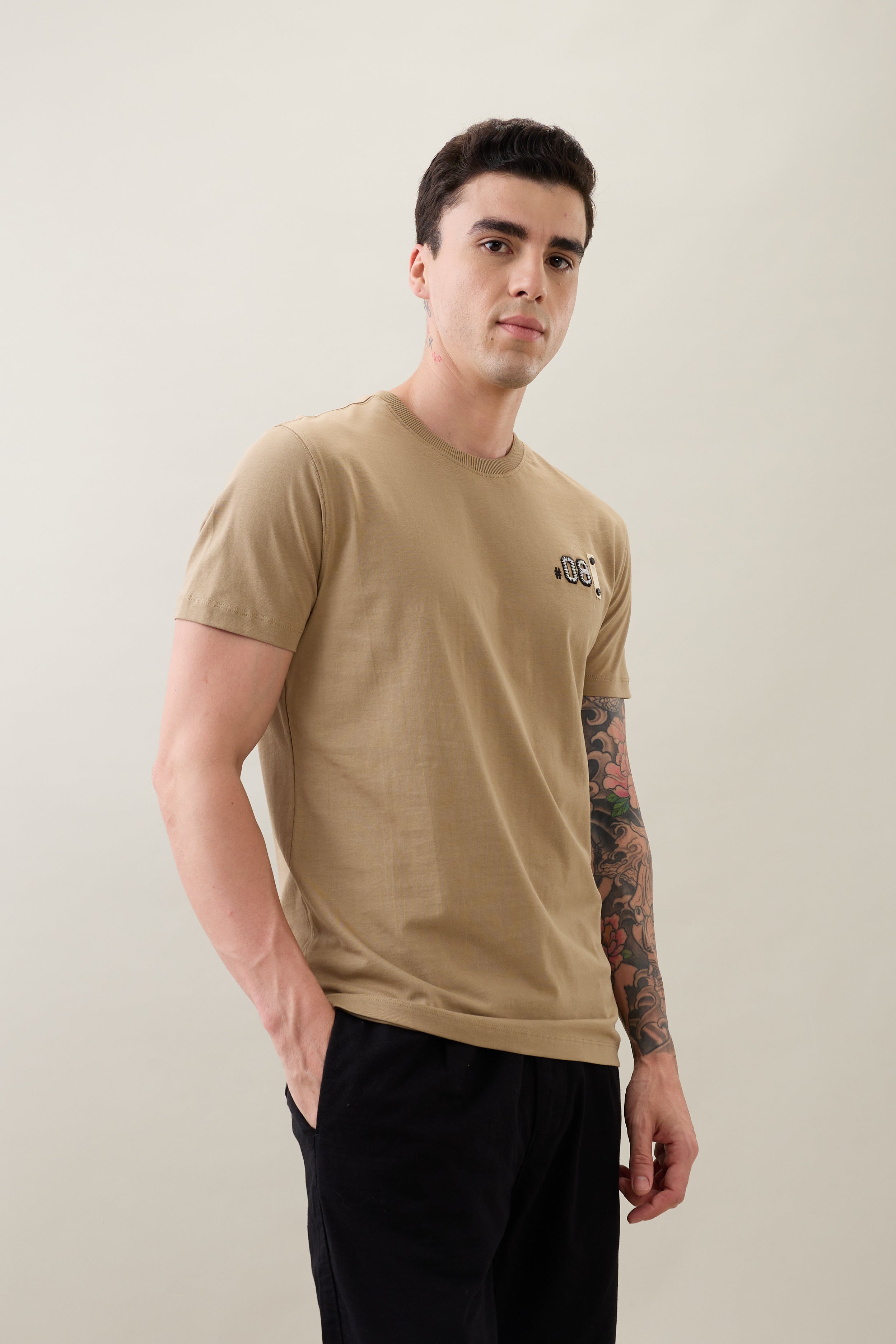 Exness Graphic Print T-Shirt: Khaki