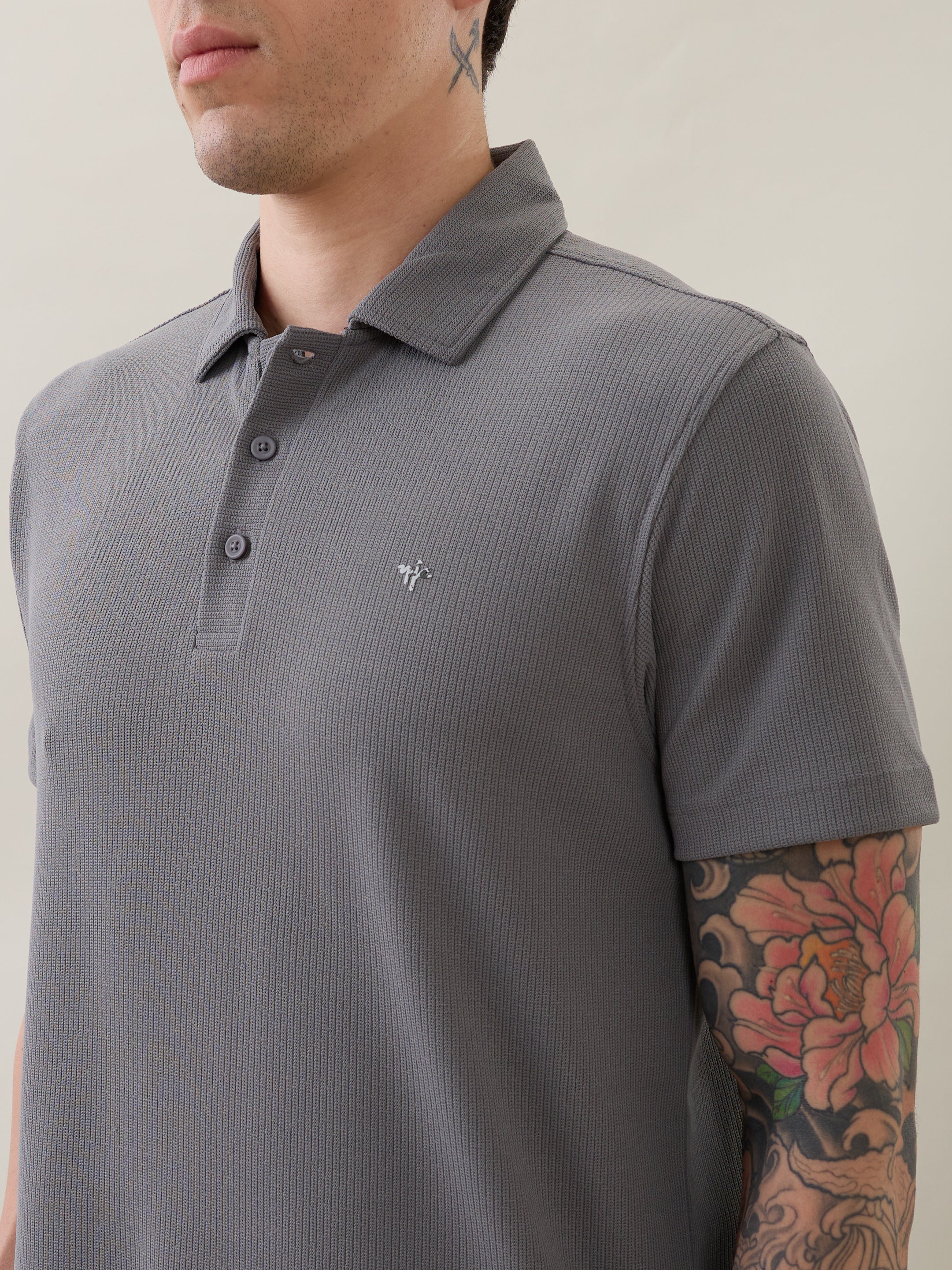 Madrin Textured Polo T-Shirt: Charcoal