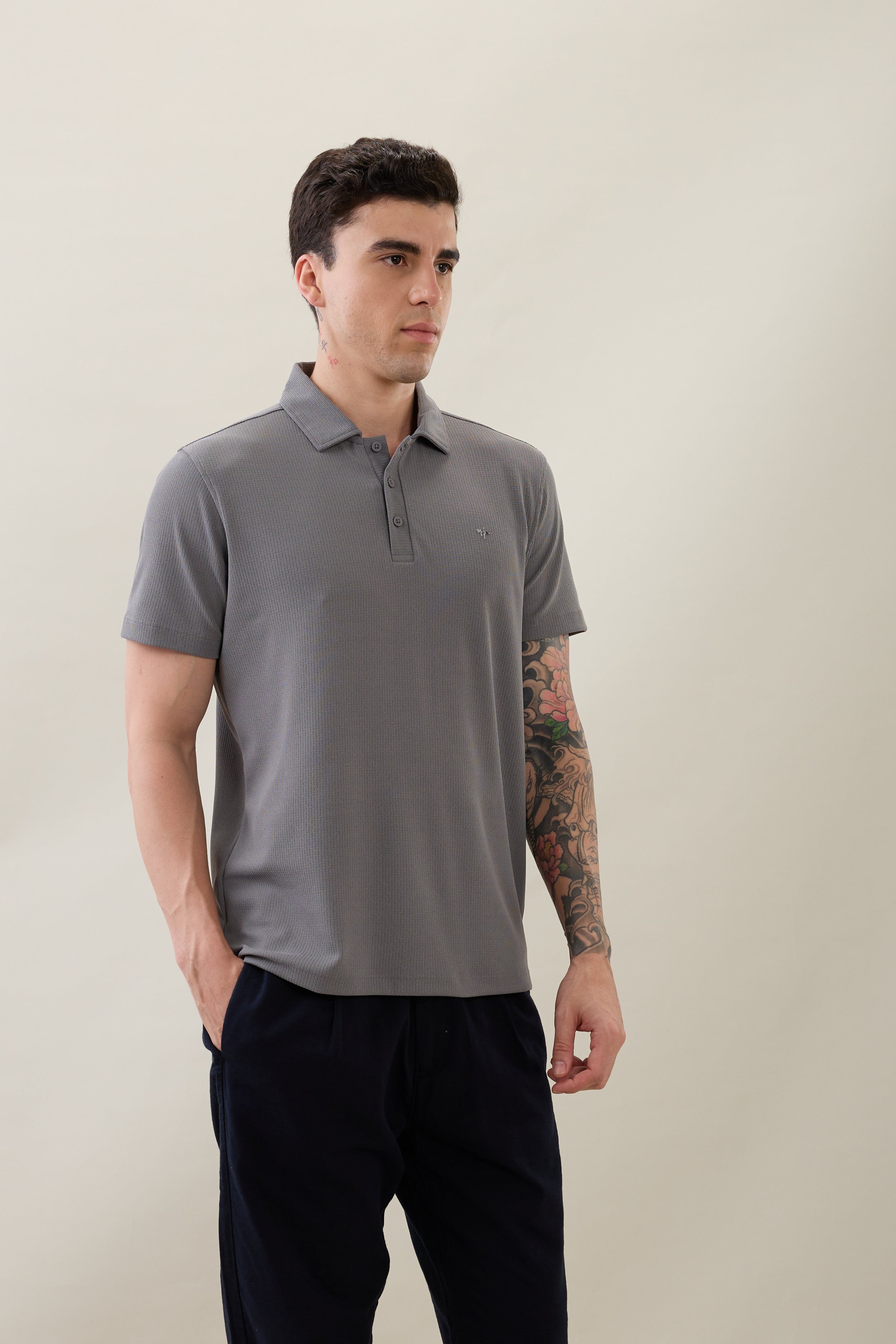 Madrin Textured Polo T-Shirt: Charcoal