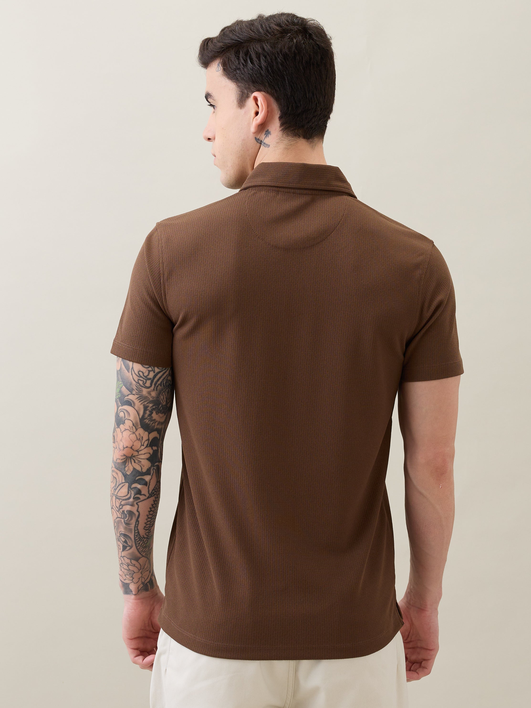 Madrin Textured Polo T-Shirt: Brown