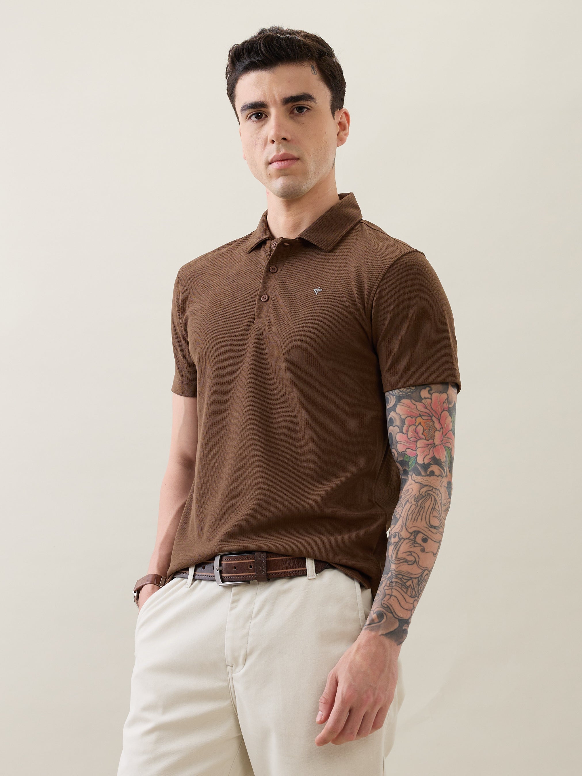 Madrin Textured Polo T-Shirt: Brown