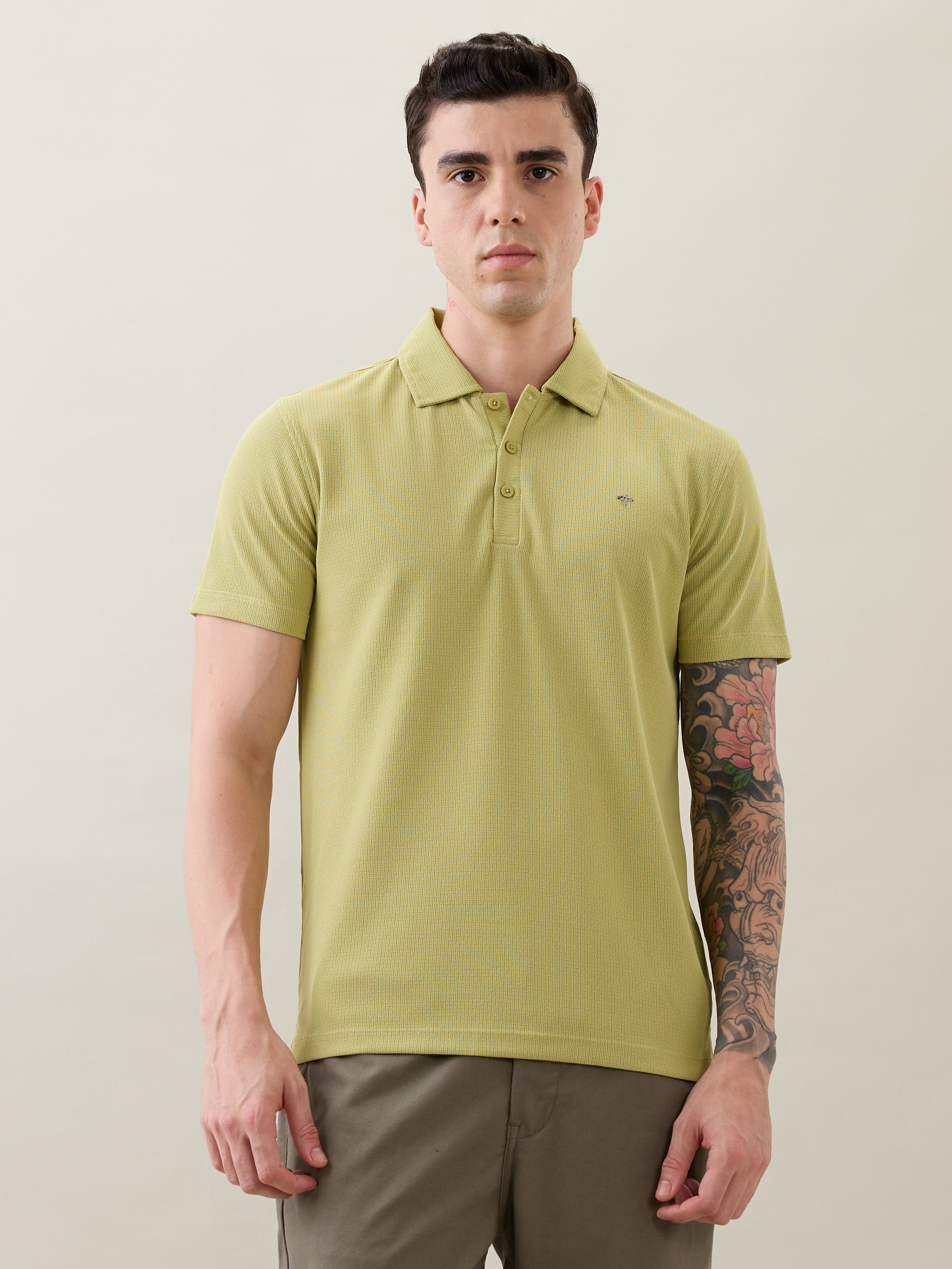 Madrin Textured Polo T-Shirt: P.Green