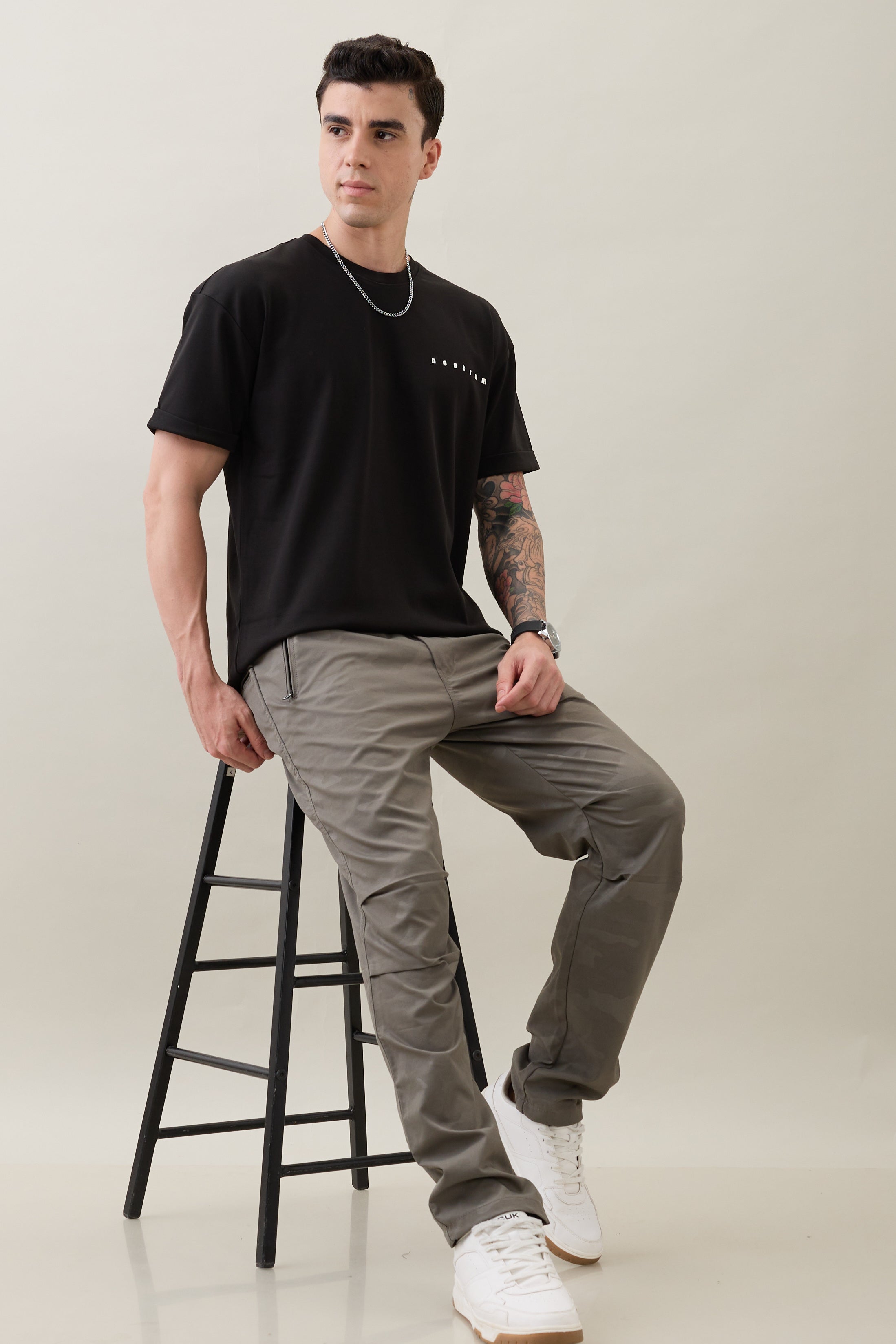 Varicase Oversized Graphic T-shirt: Black