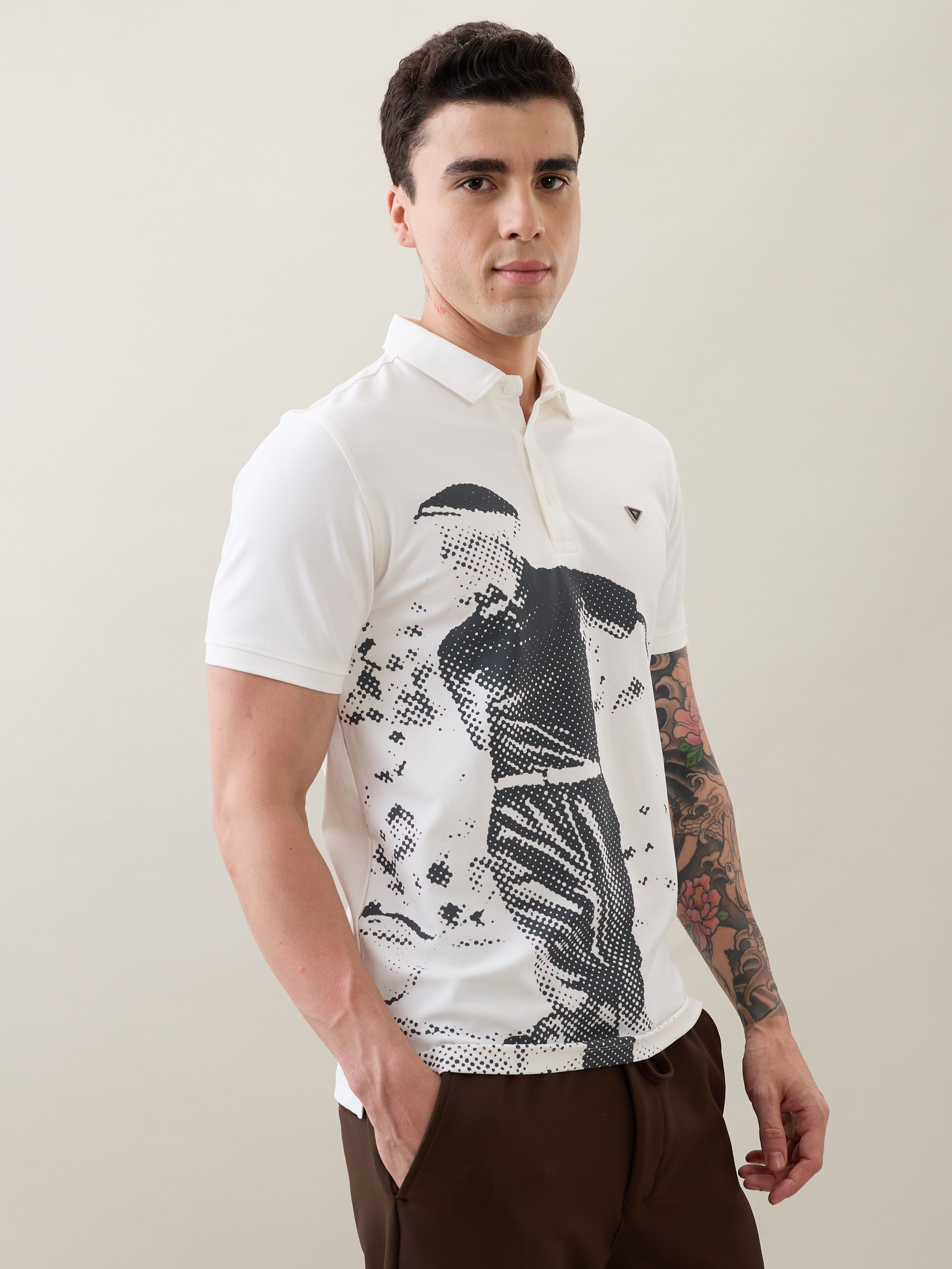 Sniffy Graphic Polo T-Shirt: White