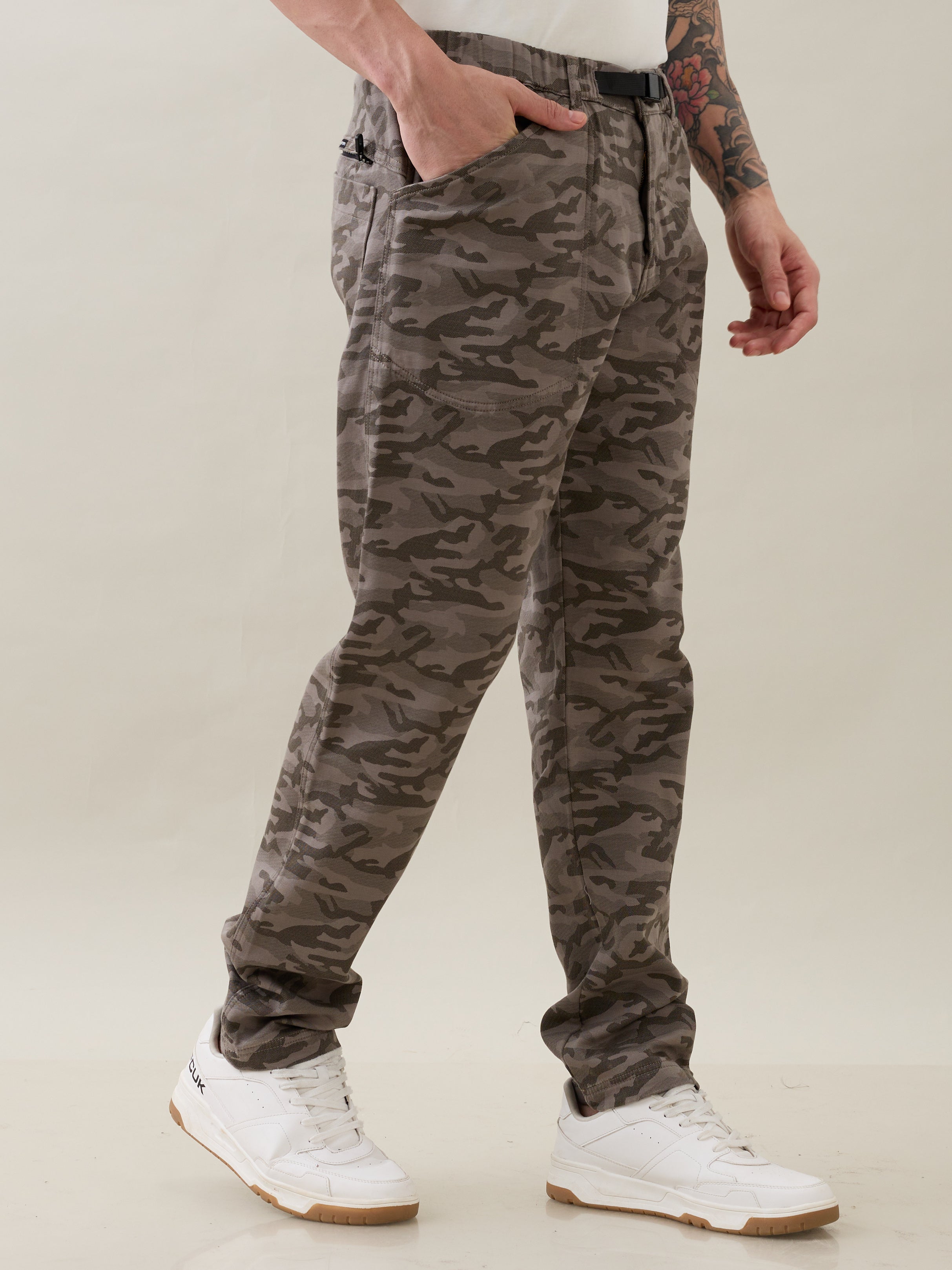 Nostrum Crimson Cotton Camouflage Cargo