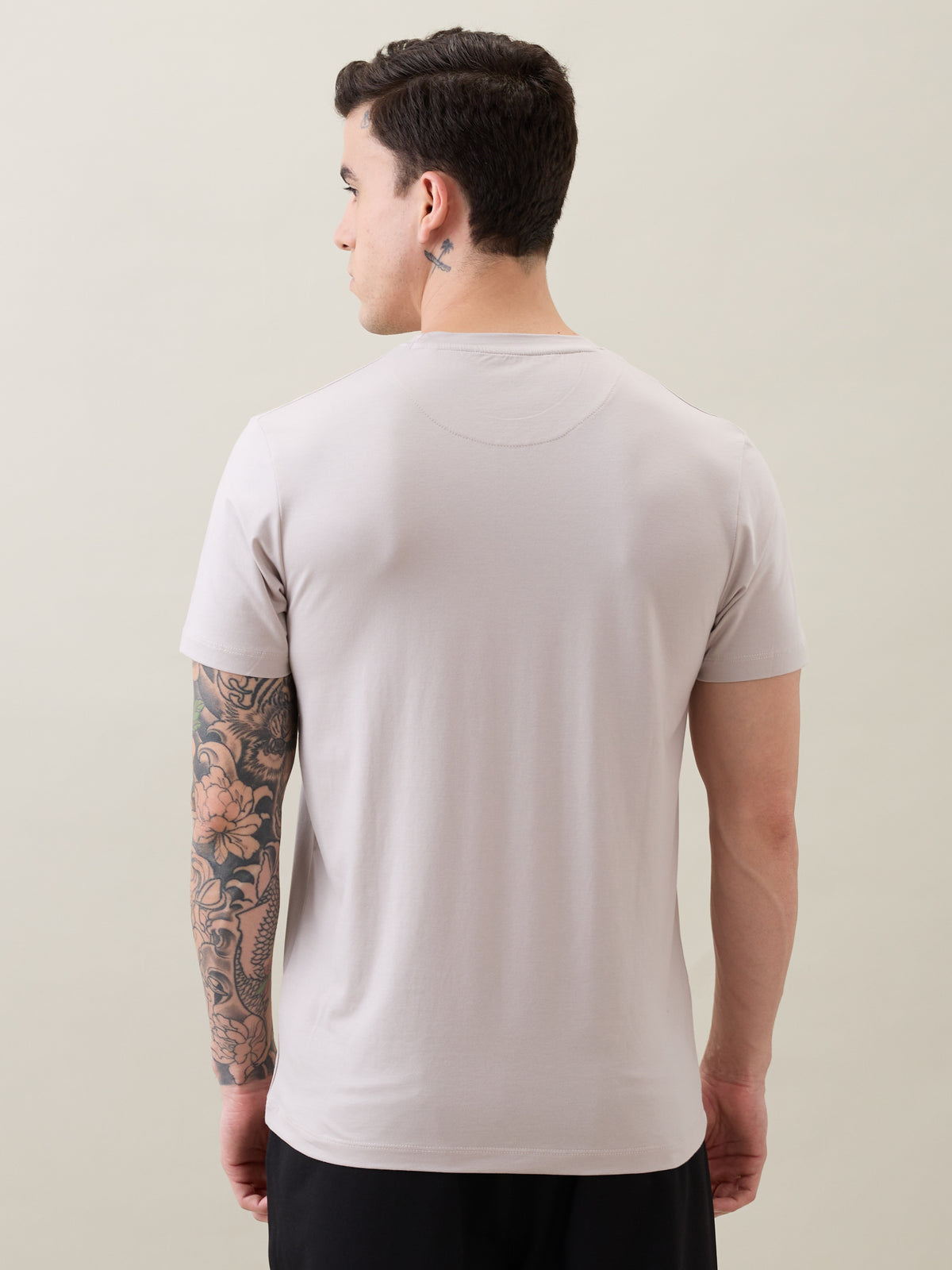 Enchant Graphic Print T-shirt: L.Grey