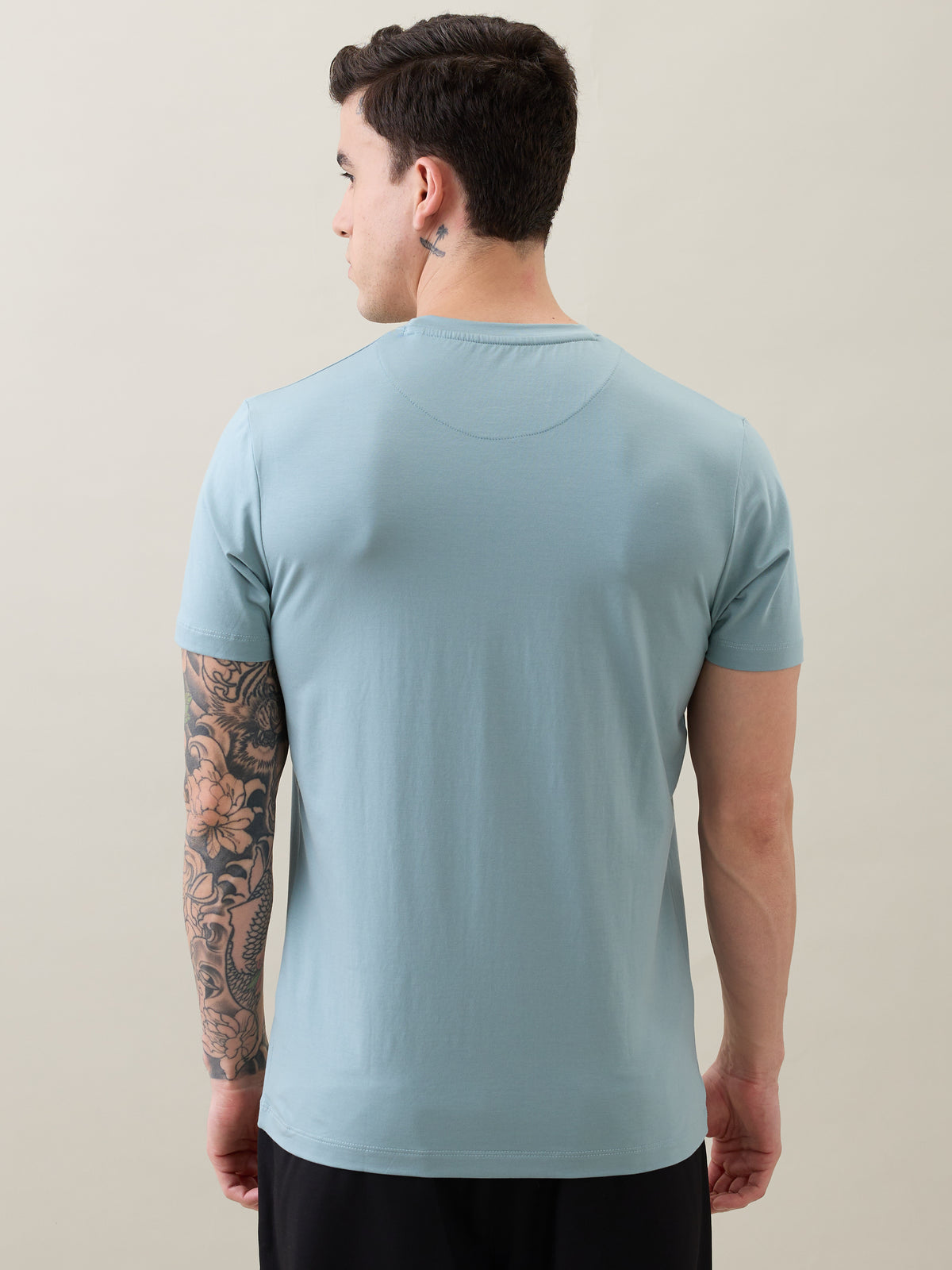 Enchant Graphic Print T-shirt: Coral Blue