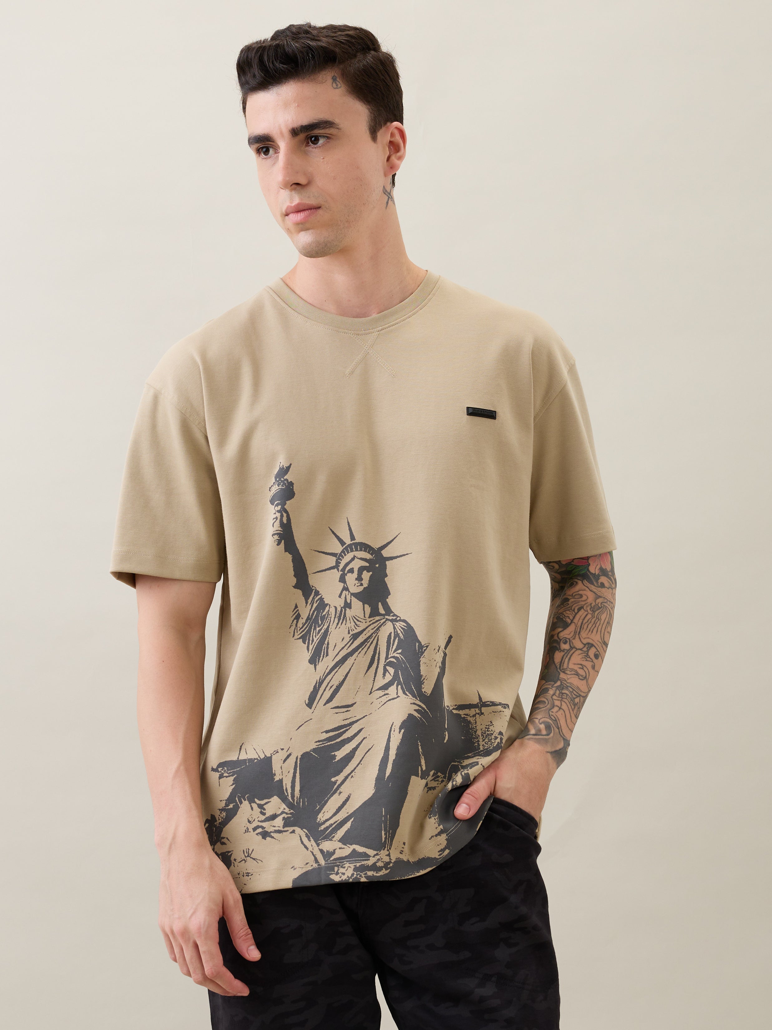 Unwrap Oversized Graphic T-Shirt: Beige