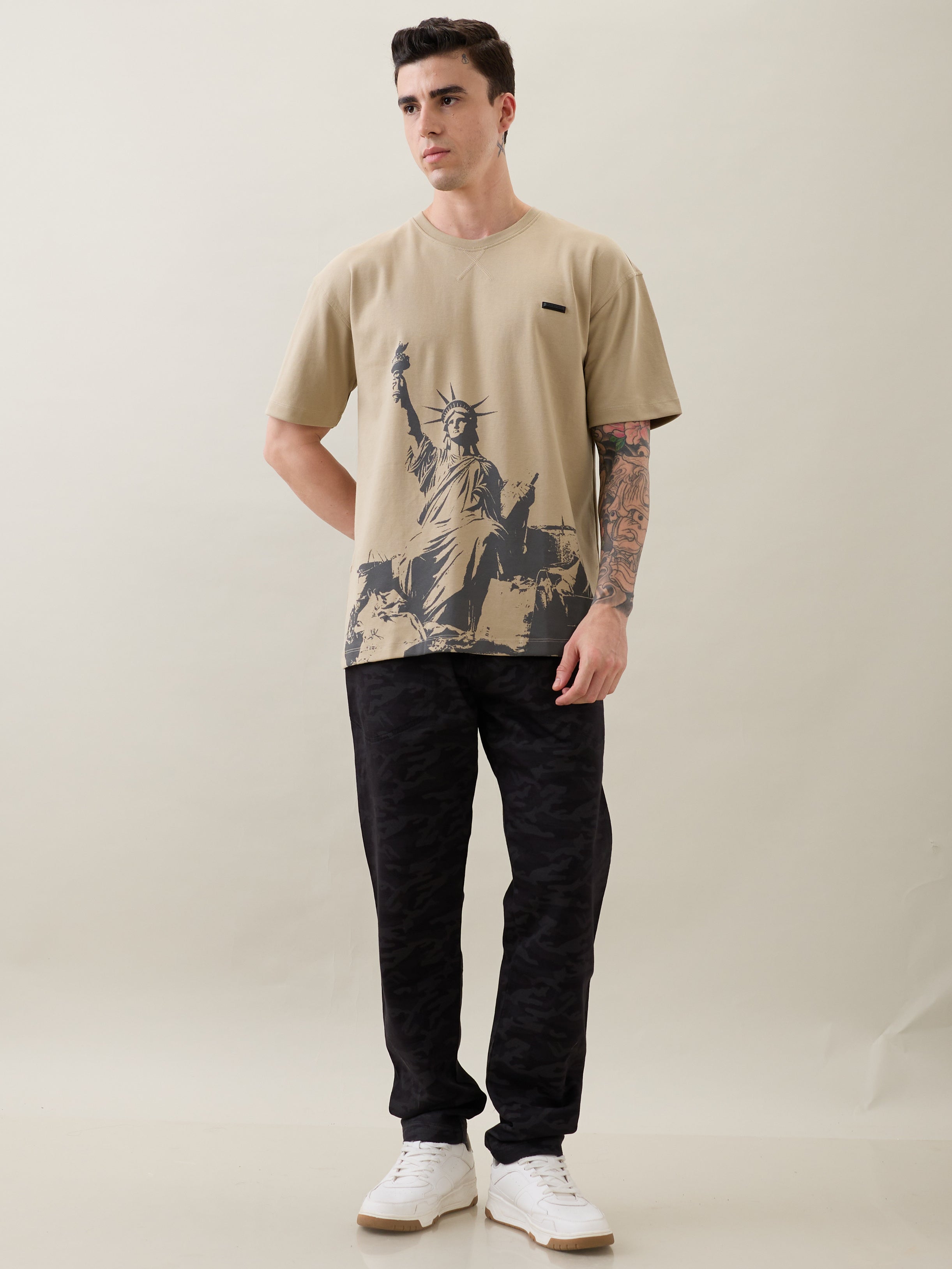 Unwrap Oversized Graphic T-Shirt: Beige