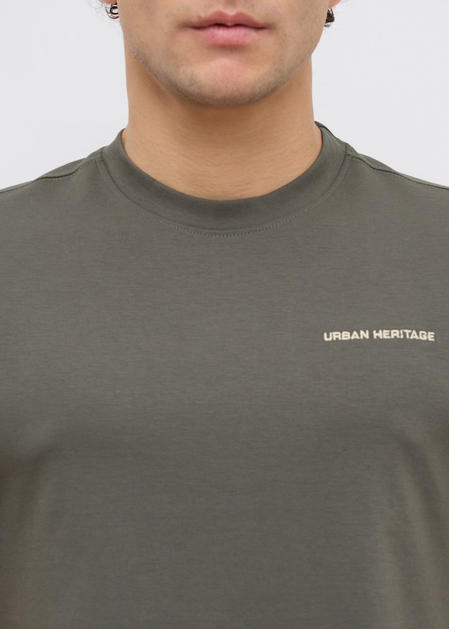 Blunt Half Sleeve Graphic T-Shirt: Mehndi