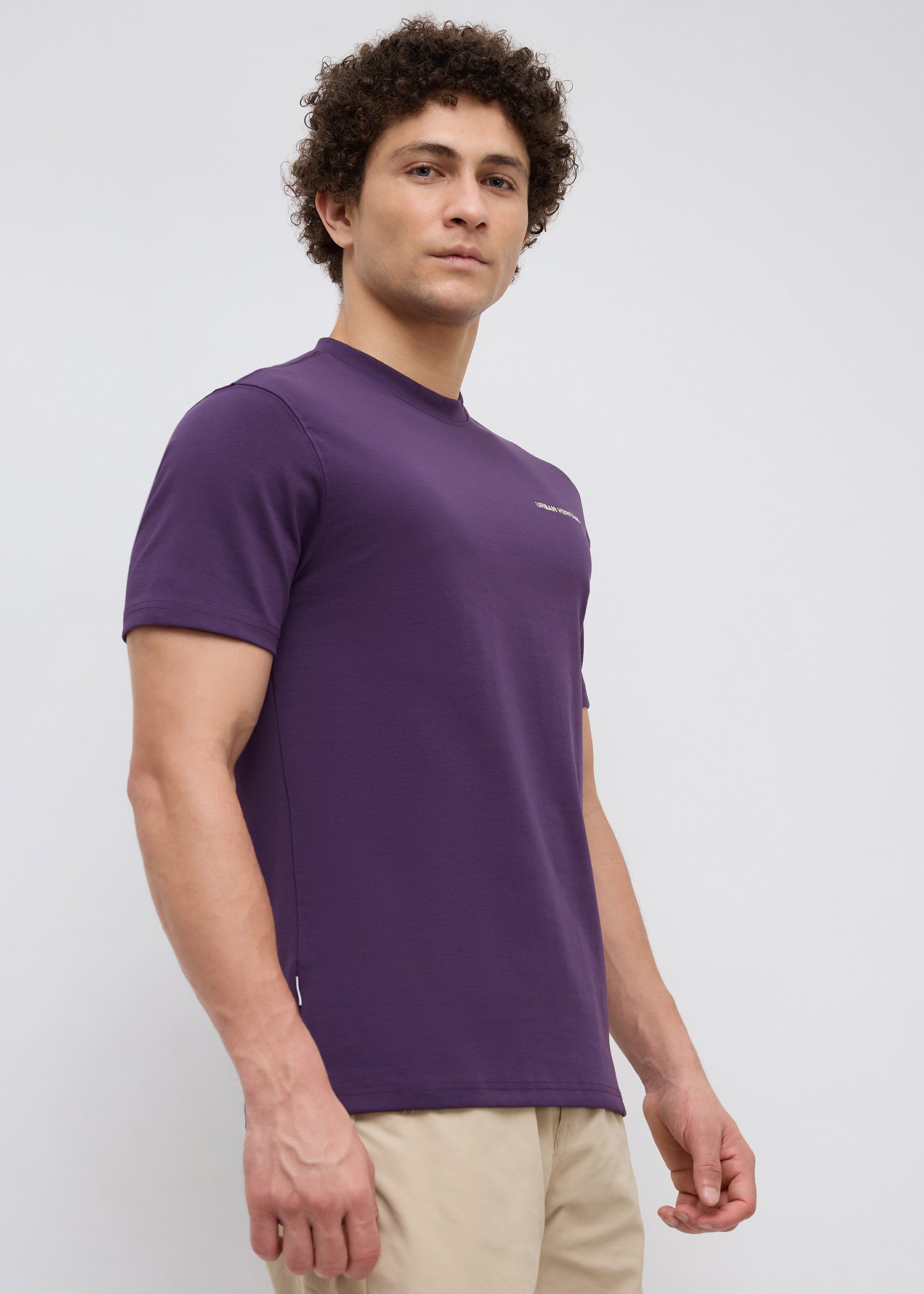 Blunt Half Sleeve Graphic T-Shirt: Purple