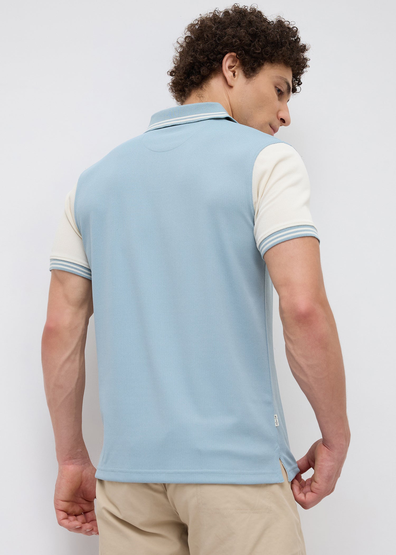 Redeen Textured Contrast Sleeve Polo: Sky Blue