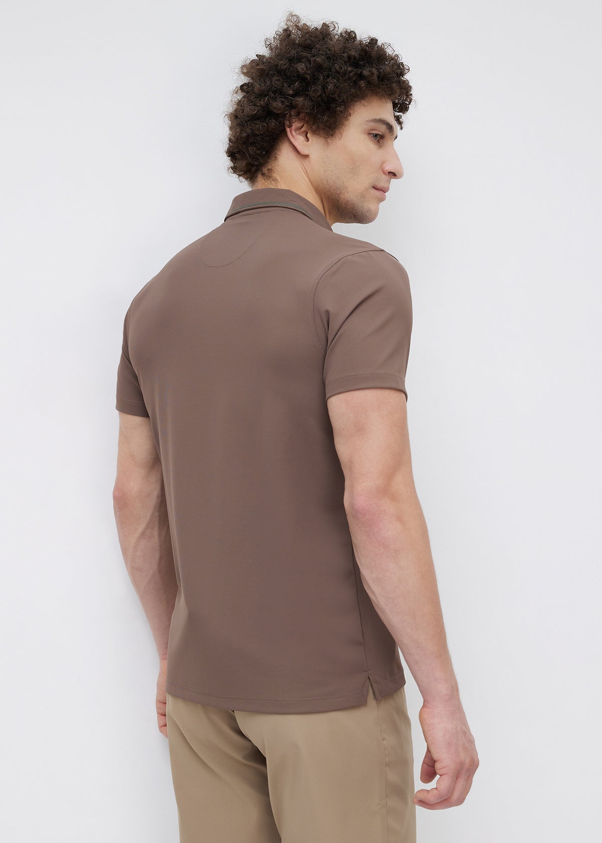 Mullet Half Sleeve Polo: Brown