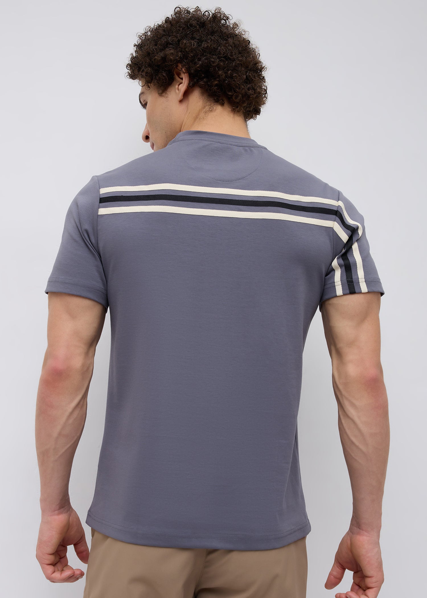 Unped Signature Stripe Detail T-Shirt: Charcoal