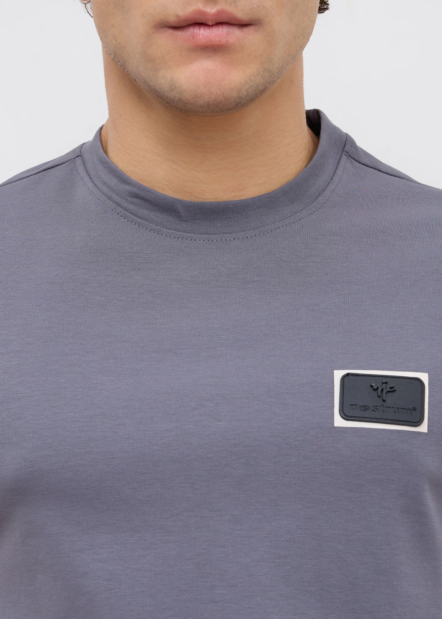 Unped Signature Stripe Detail T-Shirt: Charcoal