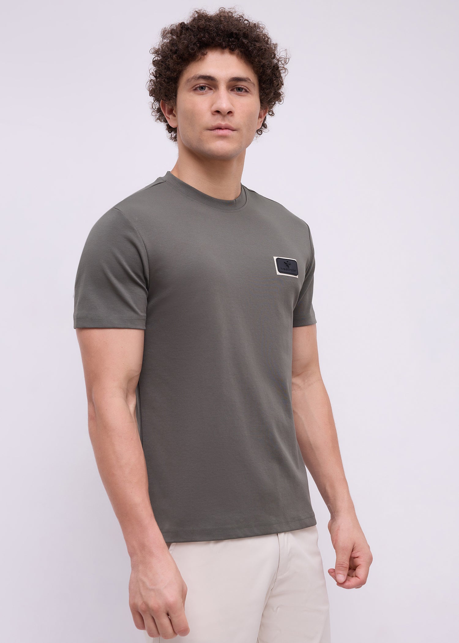 Unped Signature Stripe Detail T-Shirt: Mehndi