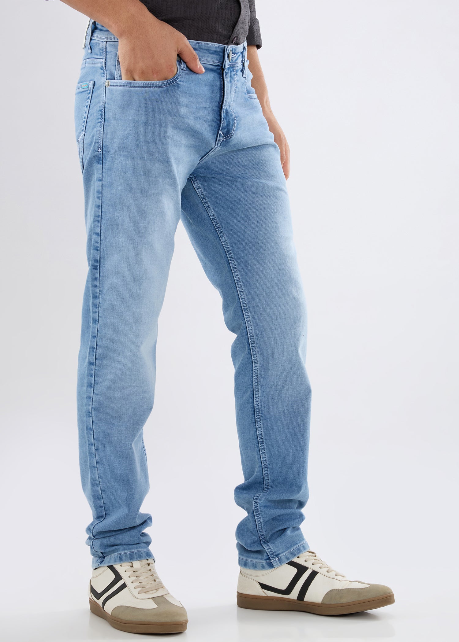 Dolovi D Regular Fit Denim Jeans - Light Blue