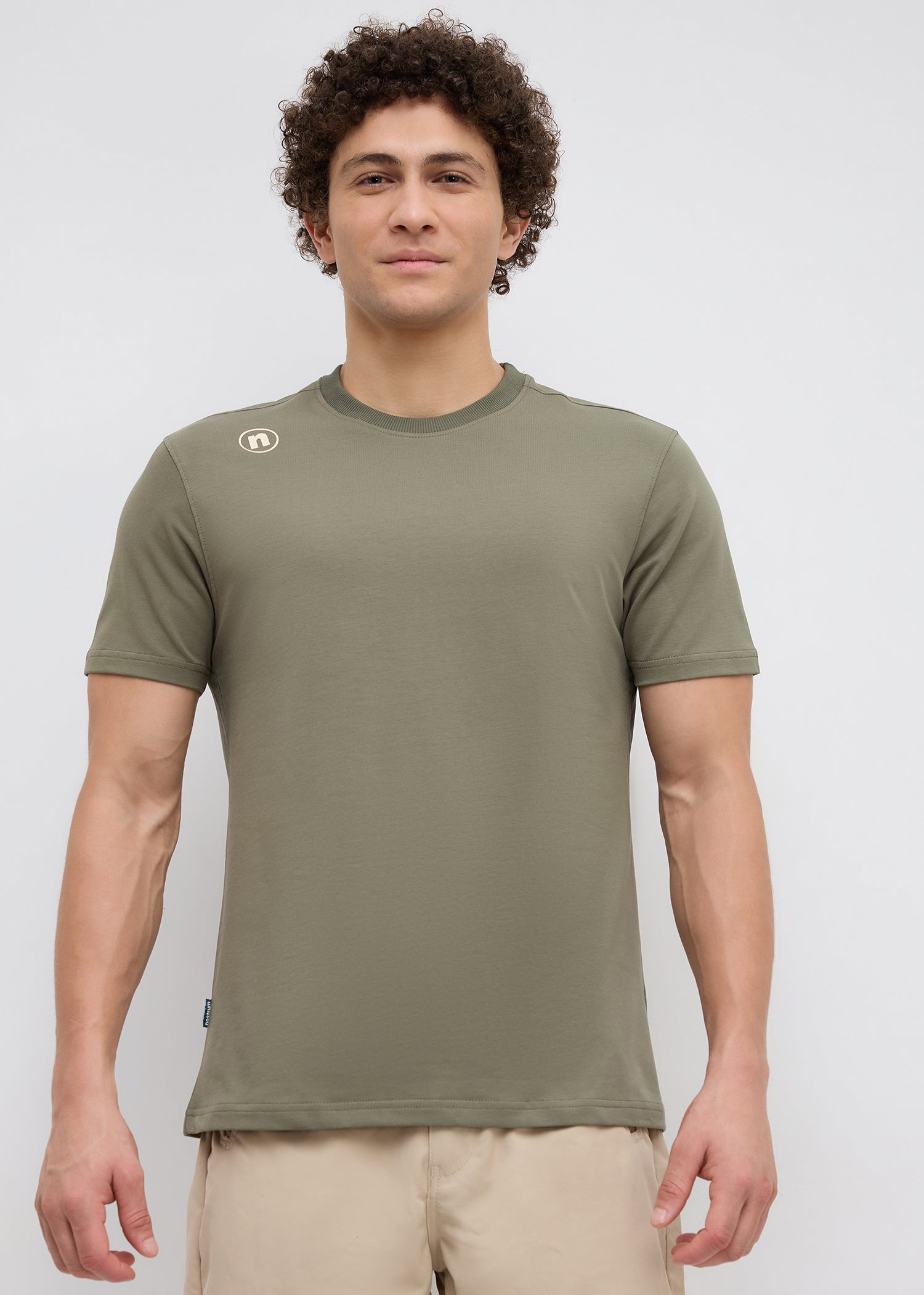 Closeup Half Sleeve Graphic T-Shirt: B.Green