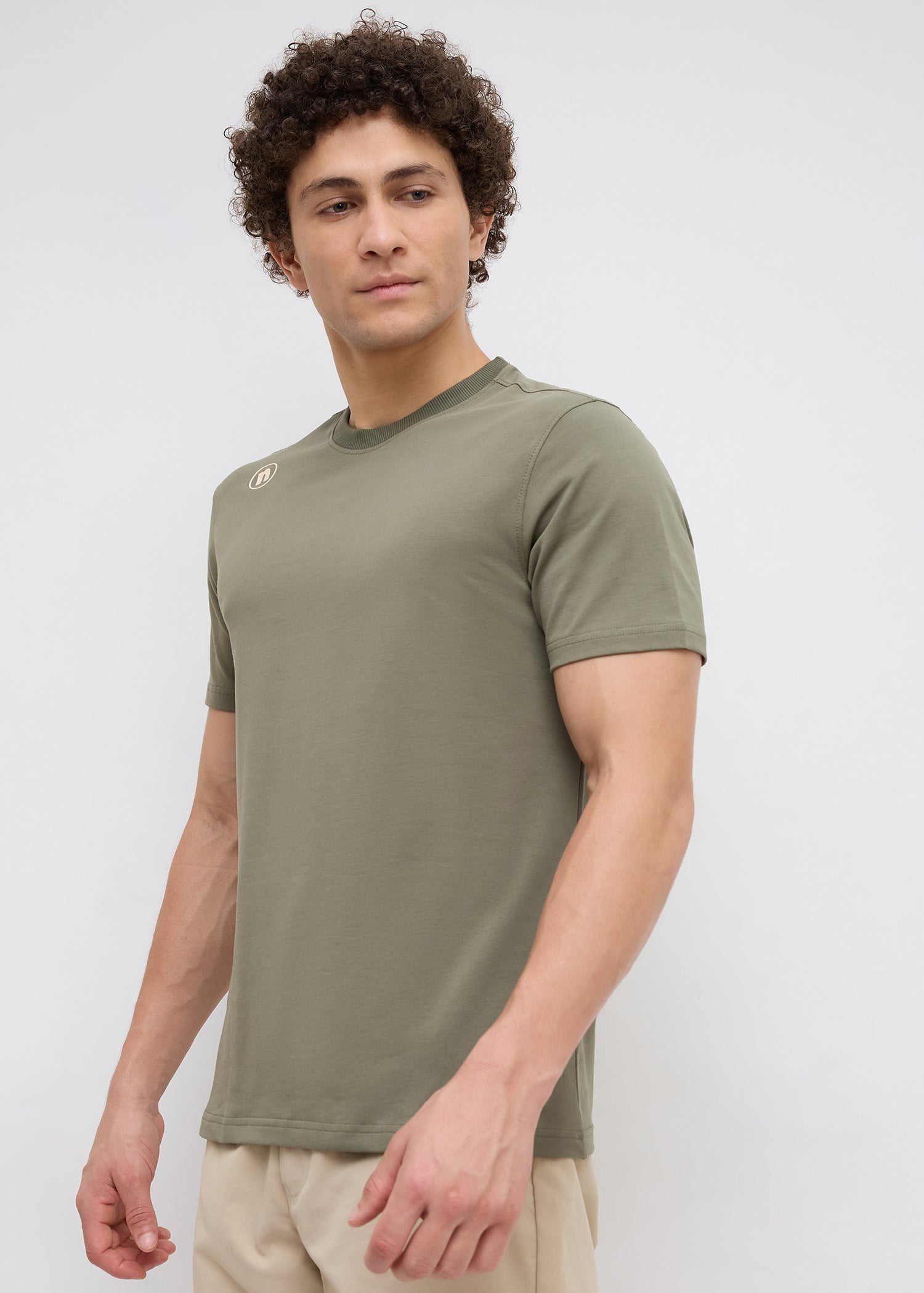 Closeup Half Sleeve Graphic T-Shirt: B.Green