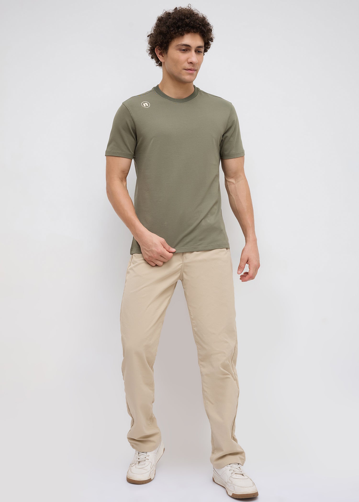 Closeup Half Sleeve Graphic T-Shirt: B.Green