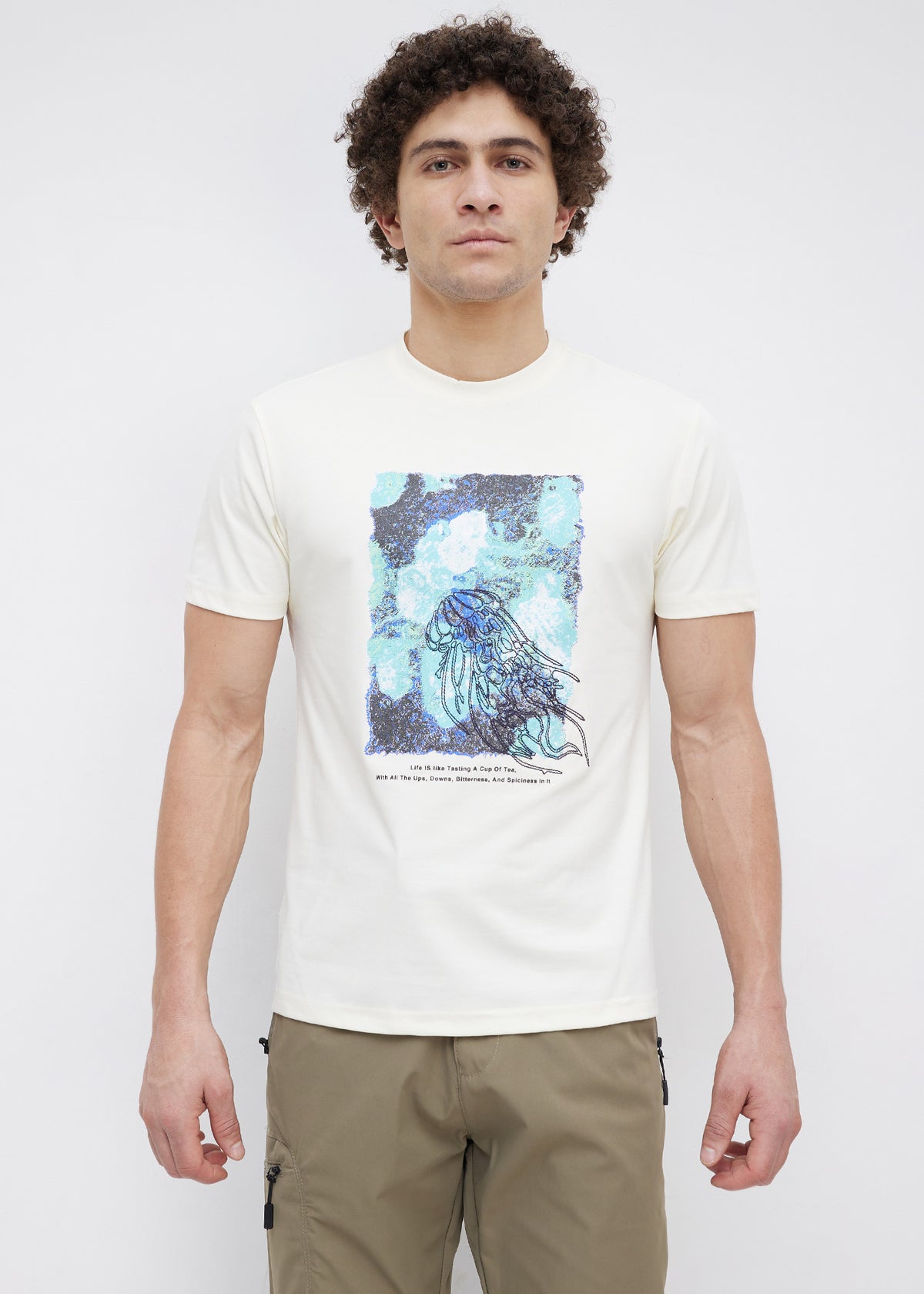 Sirem Graphic Print T-Shirt: Off-White