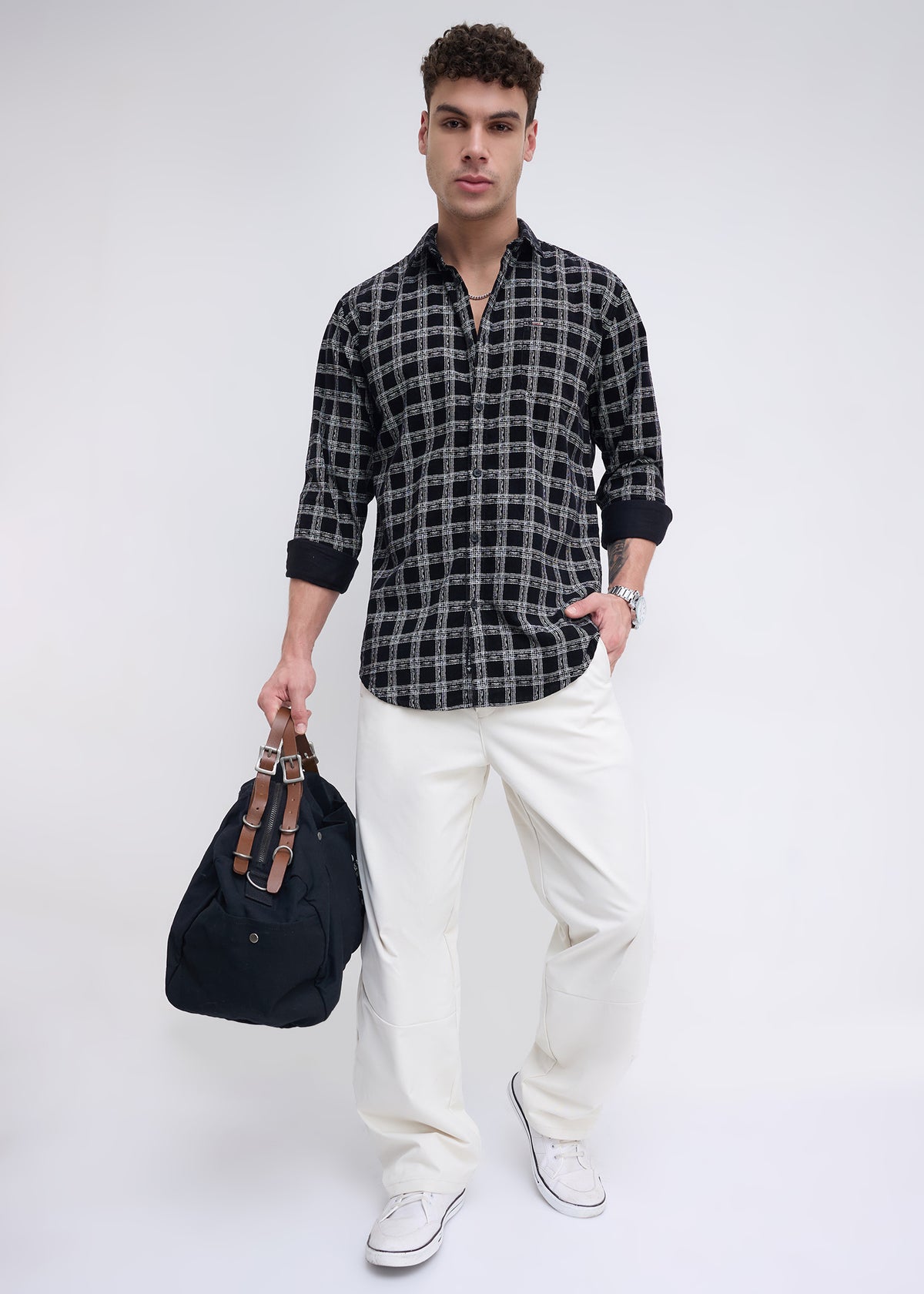 Macwheel Checked Casual Shirt: Black