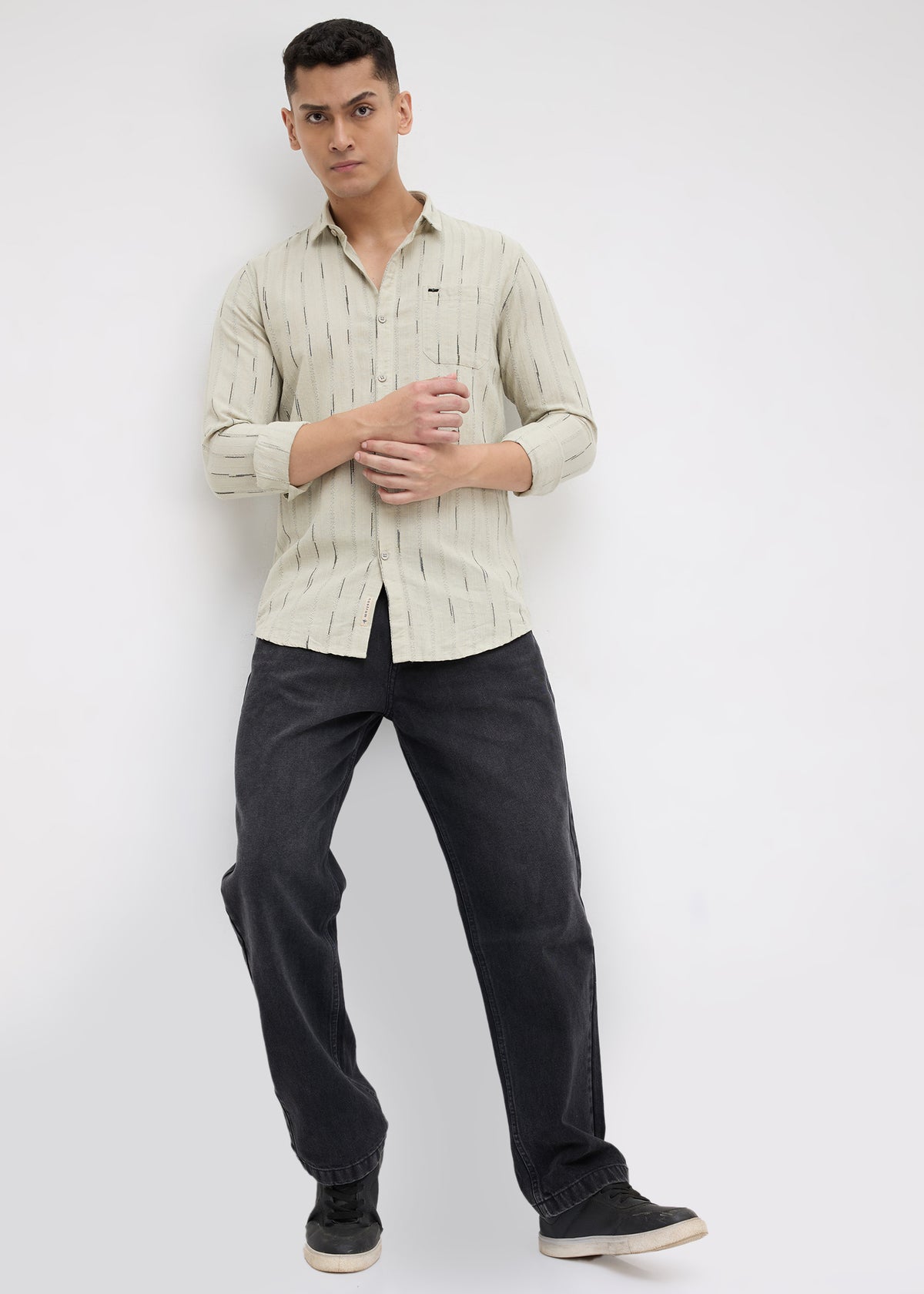 Qatar Full Sleeve Textured Shirt: Pista