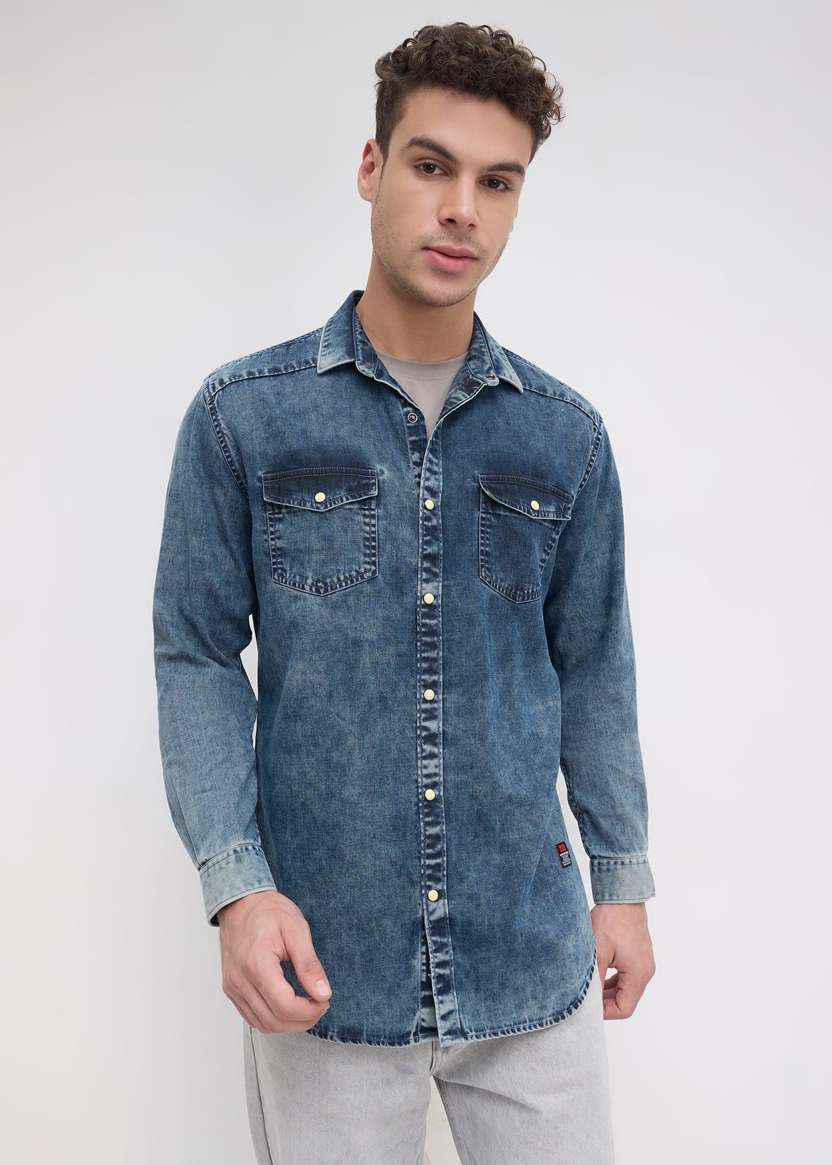 Hygienic Washed Double-Pocket Denim Shirt: Stone