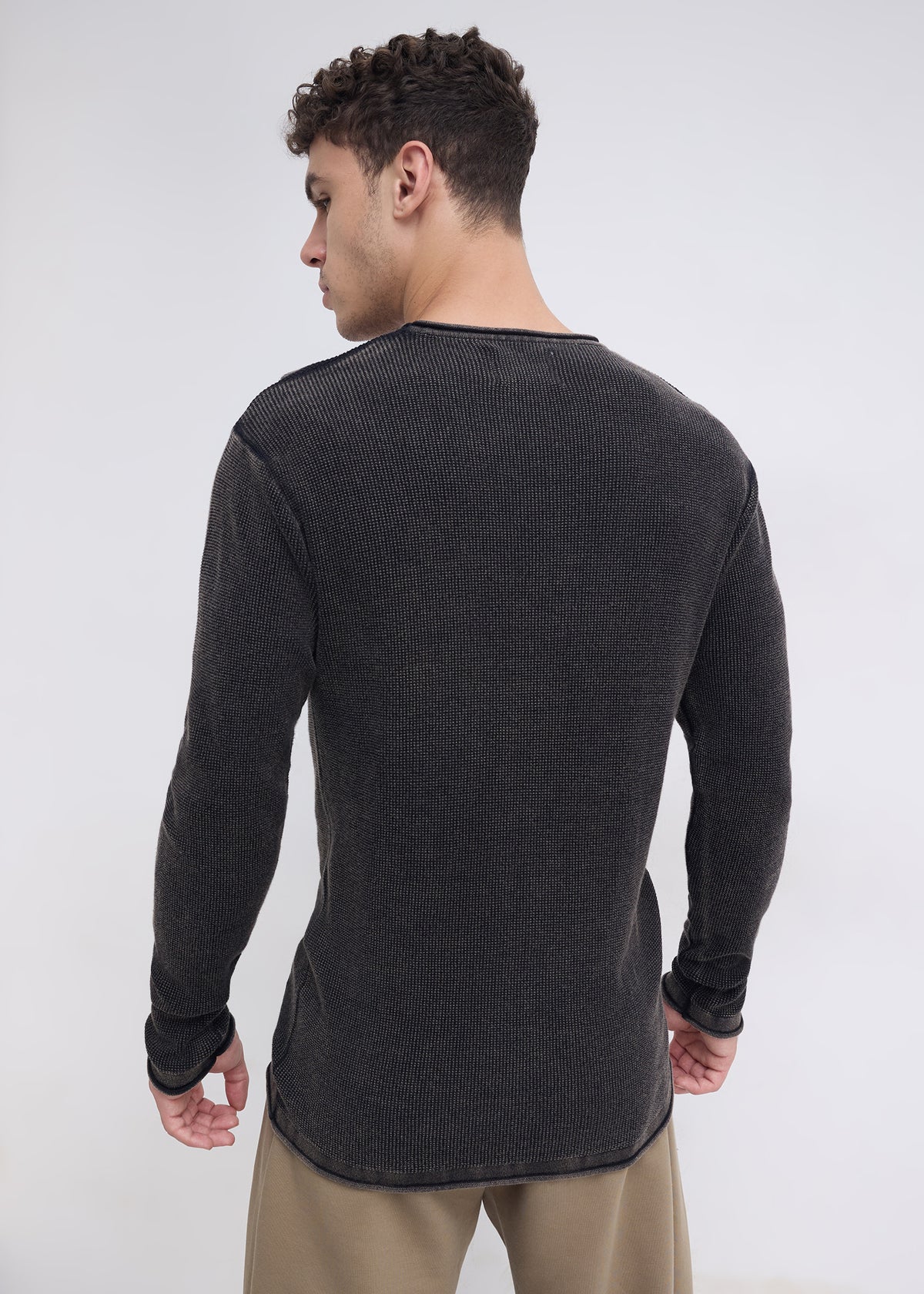 Codin Textured Round Neck Long Sleeve T-Shirt: Black
