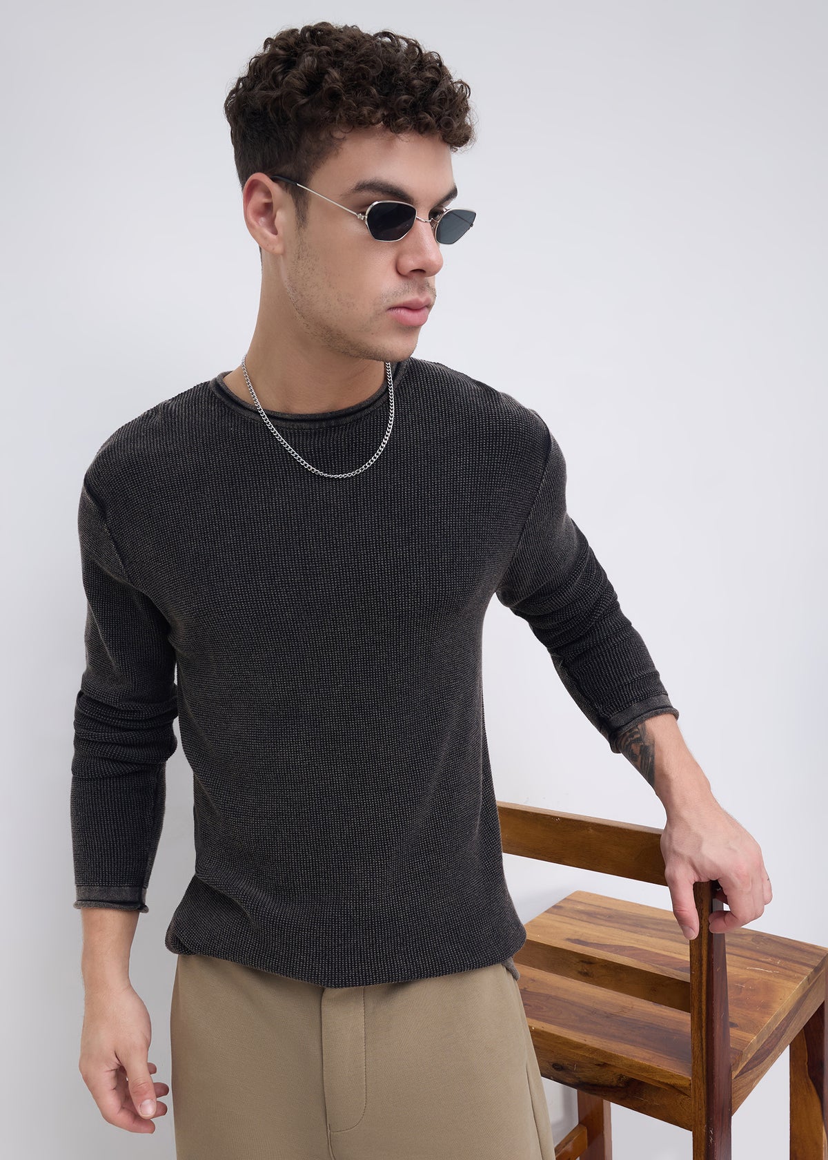 Codin Textured Round Neck Long Sleeve T-Shirt: Black