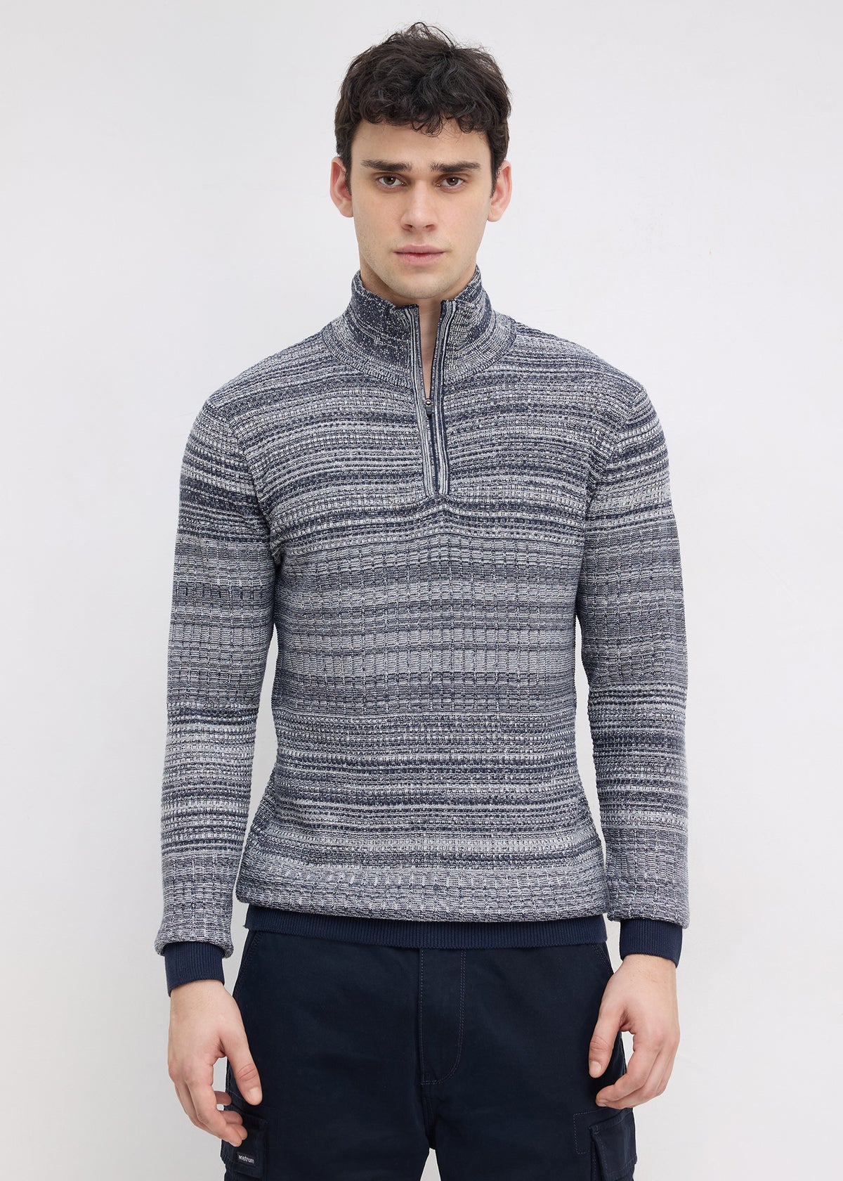 Kesron Textured Quarter-Zip Sweater: Navy