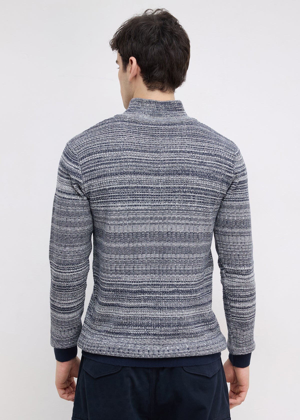 Kesron Textured Quarter-Zip Sweater: Navy