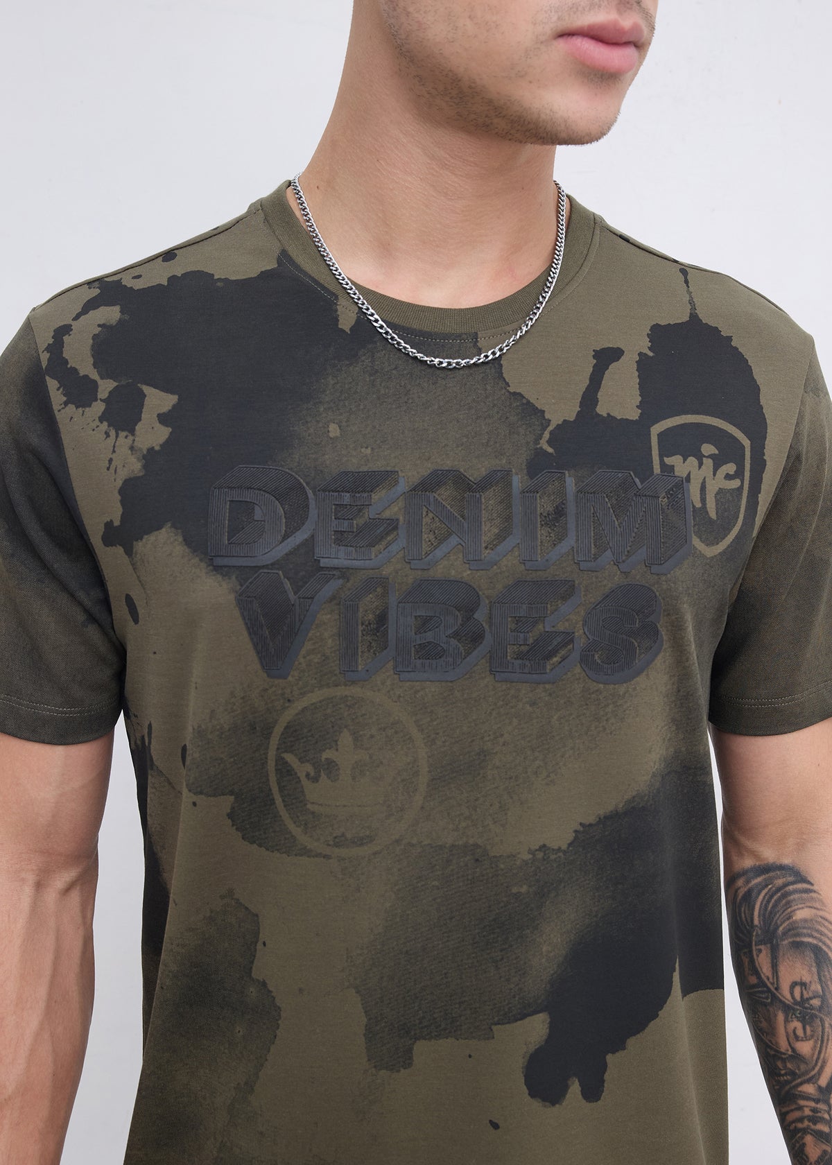 Orkut Abstract Print Round Neck Tshirt: Olive