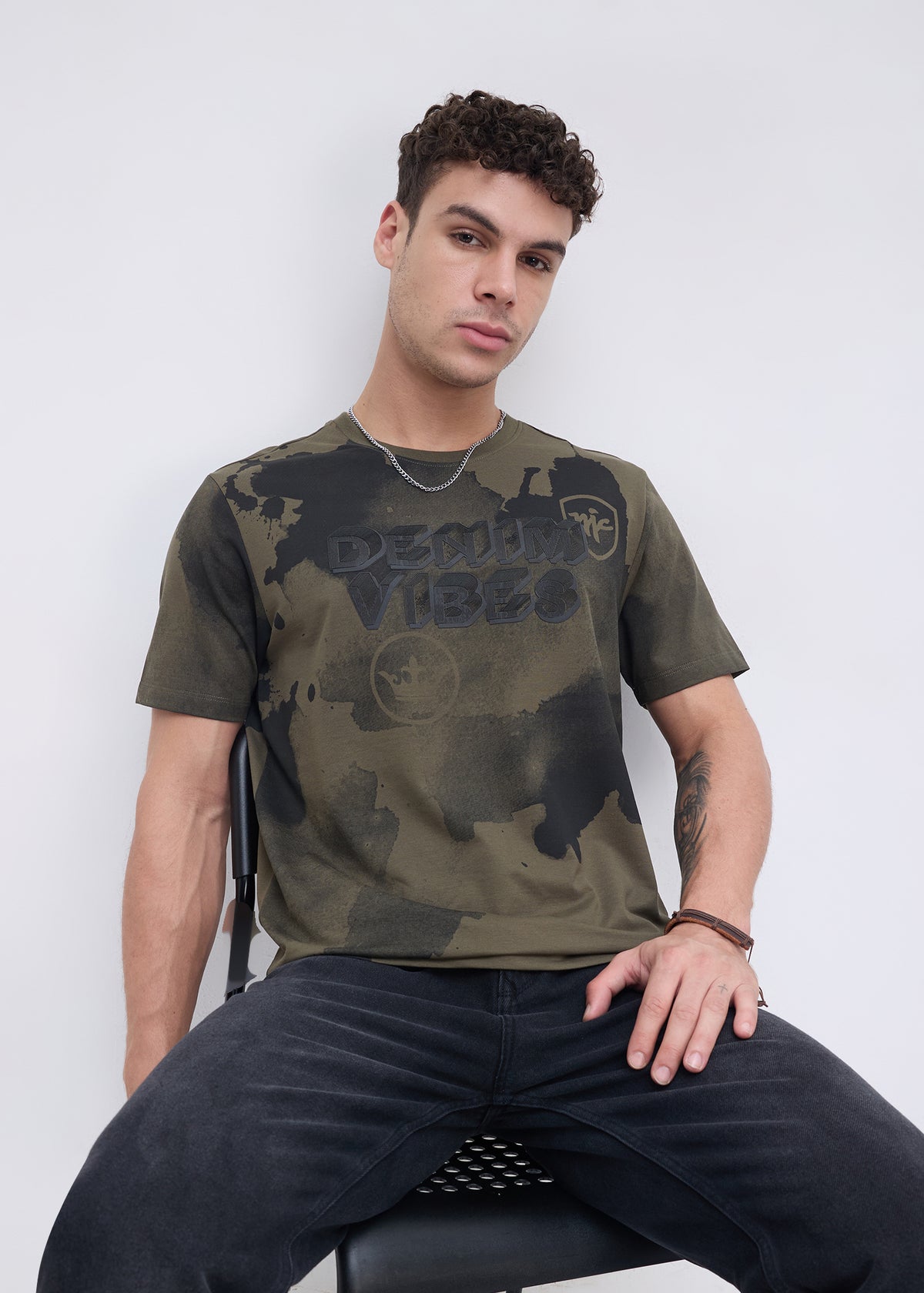 Orkut Abstract Print Round Neck Tshirt: Olive