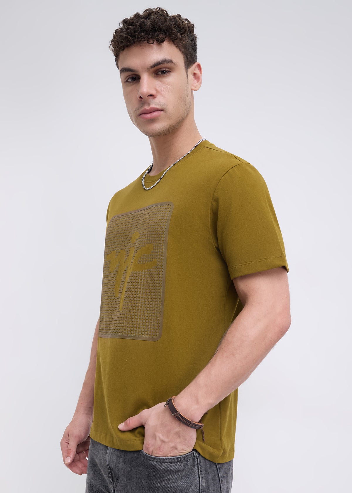 Marvan Graphic Round Neck T-Shirt: Mehndi