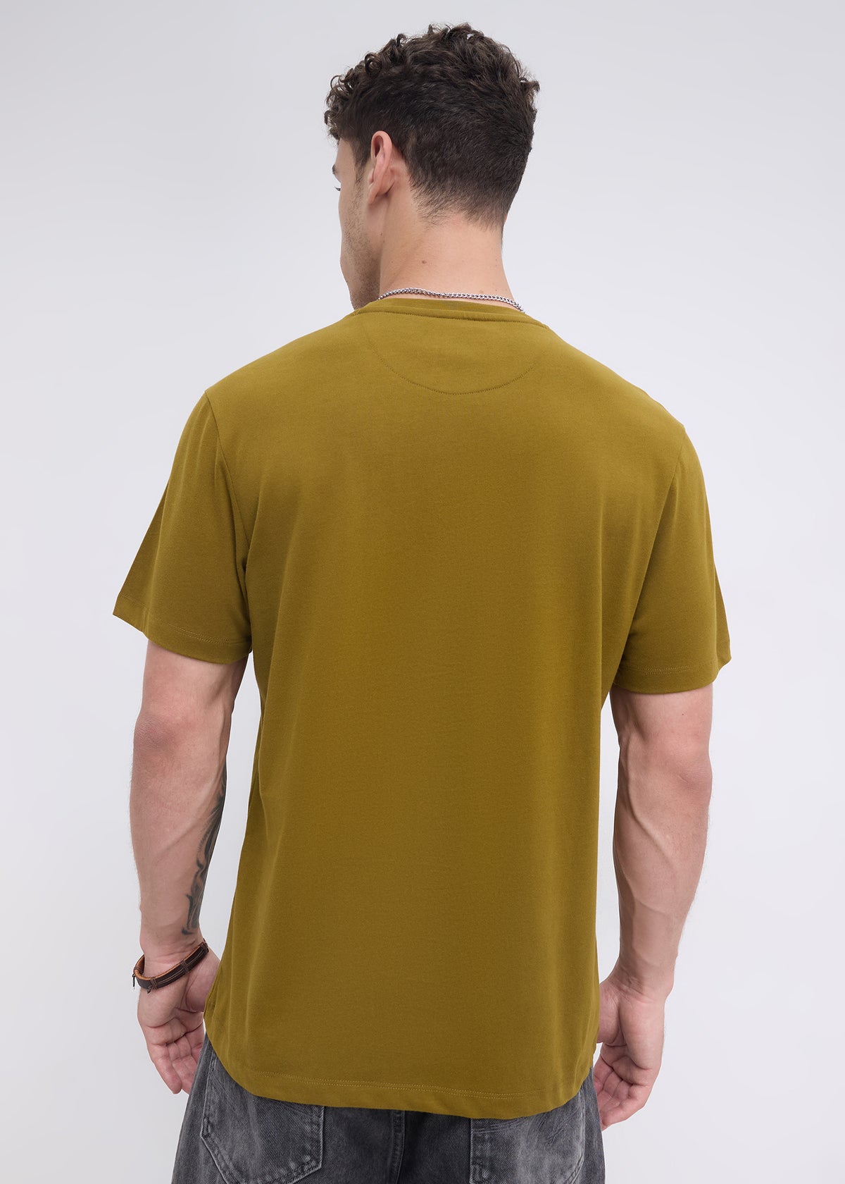 Marvan Graphic Round Neck T-Shirt: Mehndi