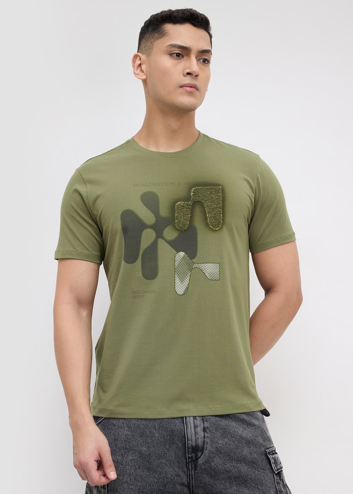 Linhope Graphic T-Shirt: Olive