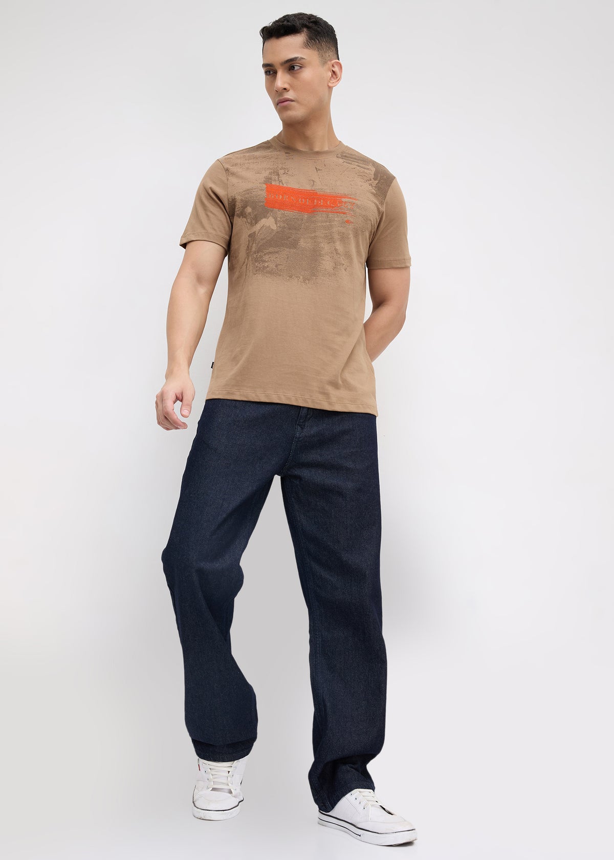 Ettrick Embroidered T-Shirt: Brown