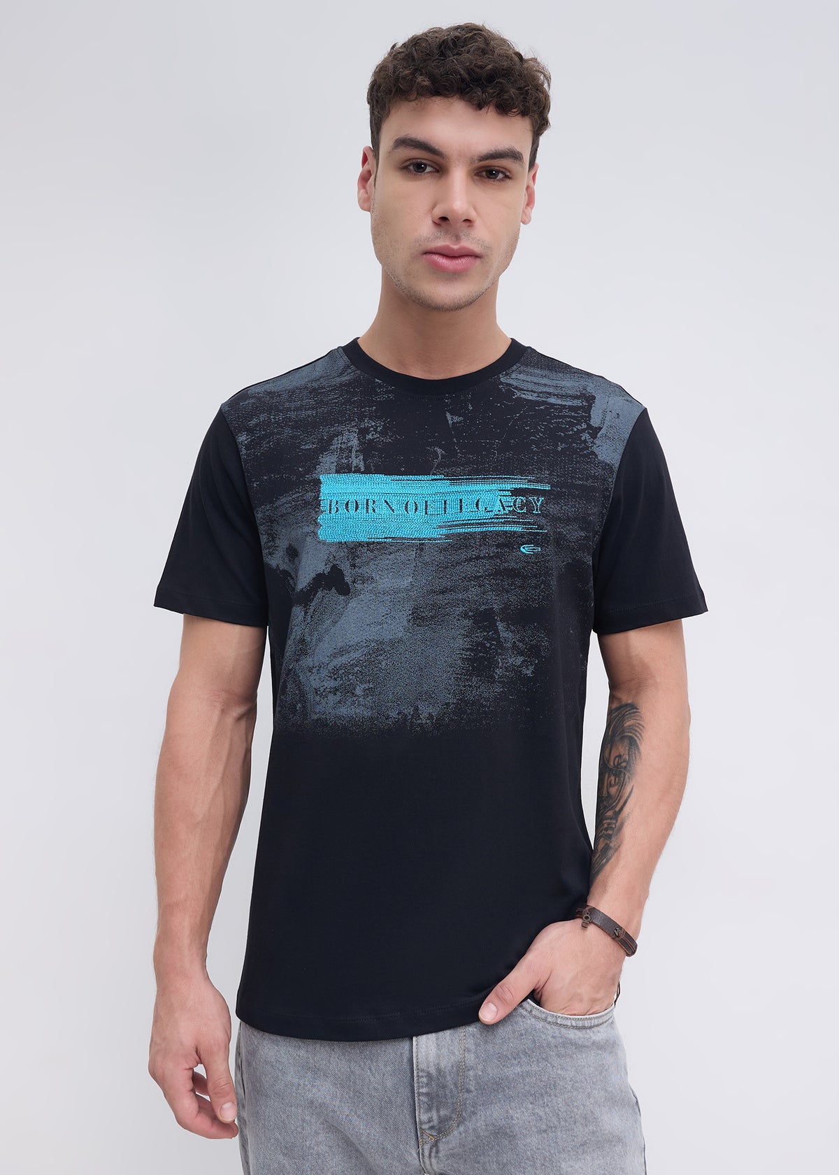 Ettrick Embroidered T-Shirt: Black