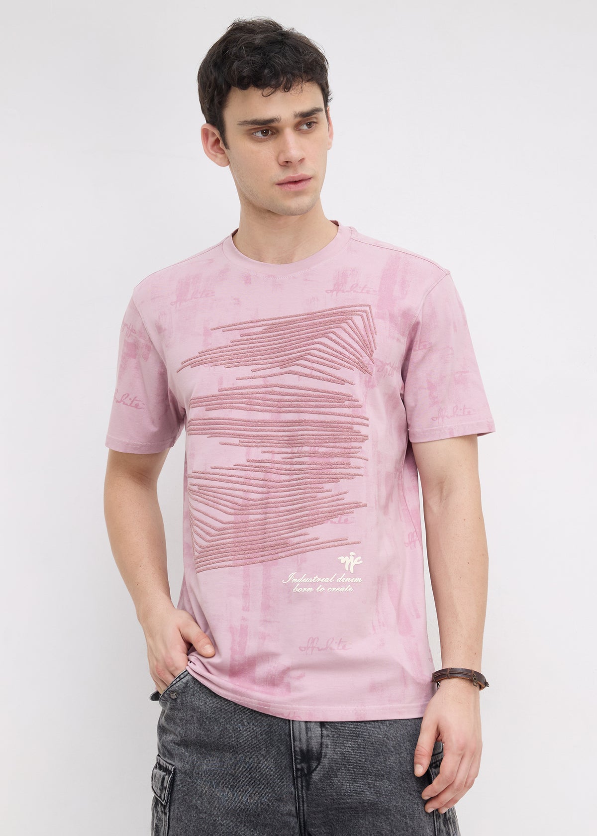 Beatock Tonal Graphic Round Neck T-shirt: Coral Pink