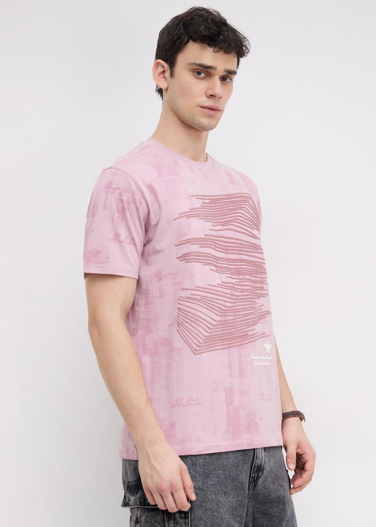 Beatock Tonal Graphic Round Neck T-shirt: Coral Pink