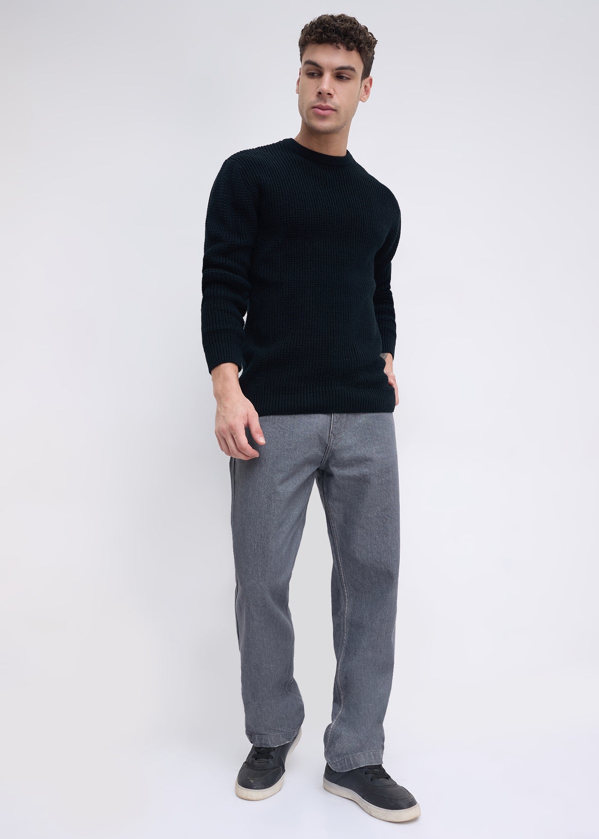 Platter Knitted Textured Sweater: Black