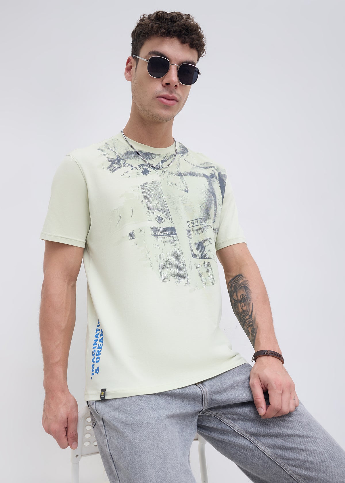 Doubs Graphic Round Neck T-Shirt: Mint