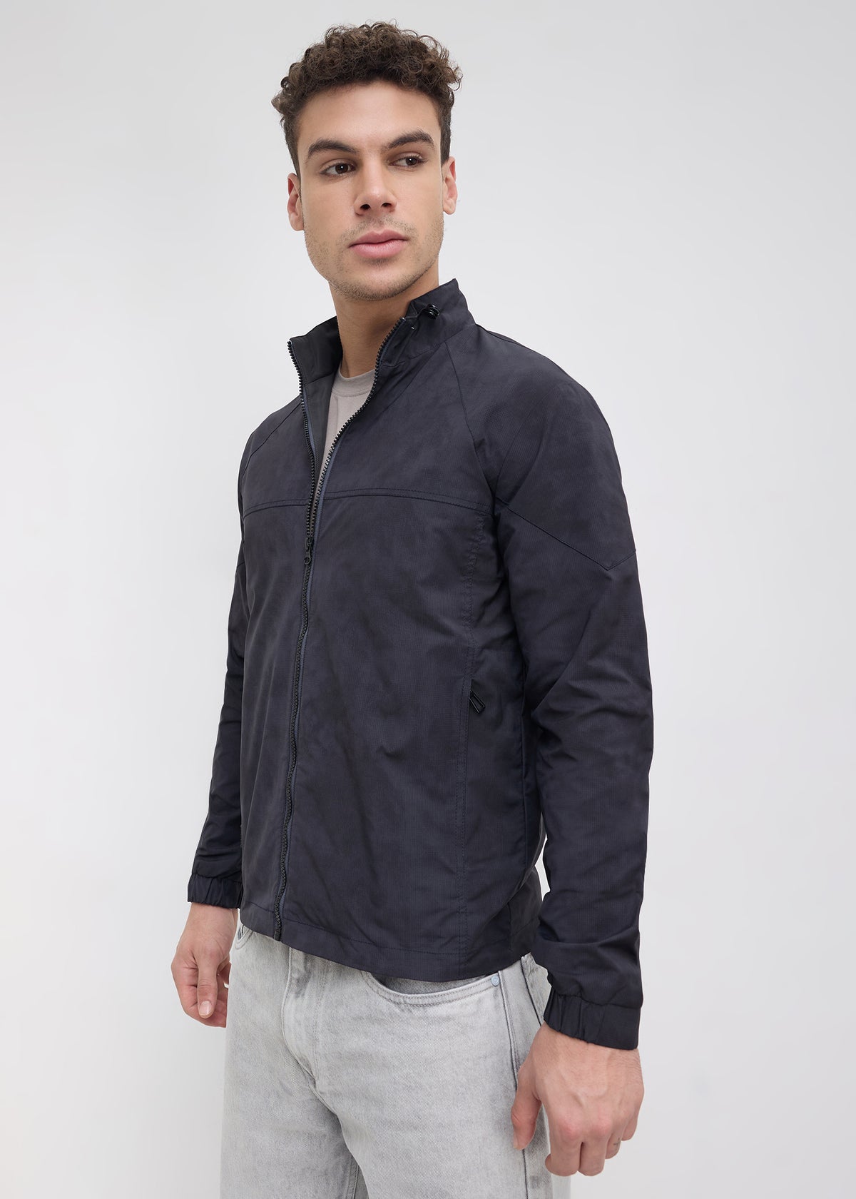Ochsen Lightweight Full-Zip Jacket: Black