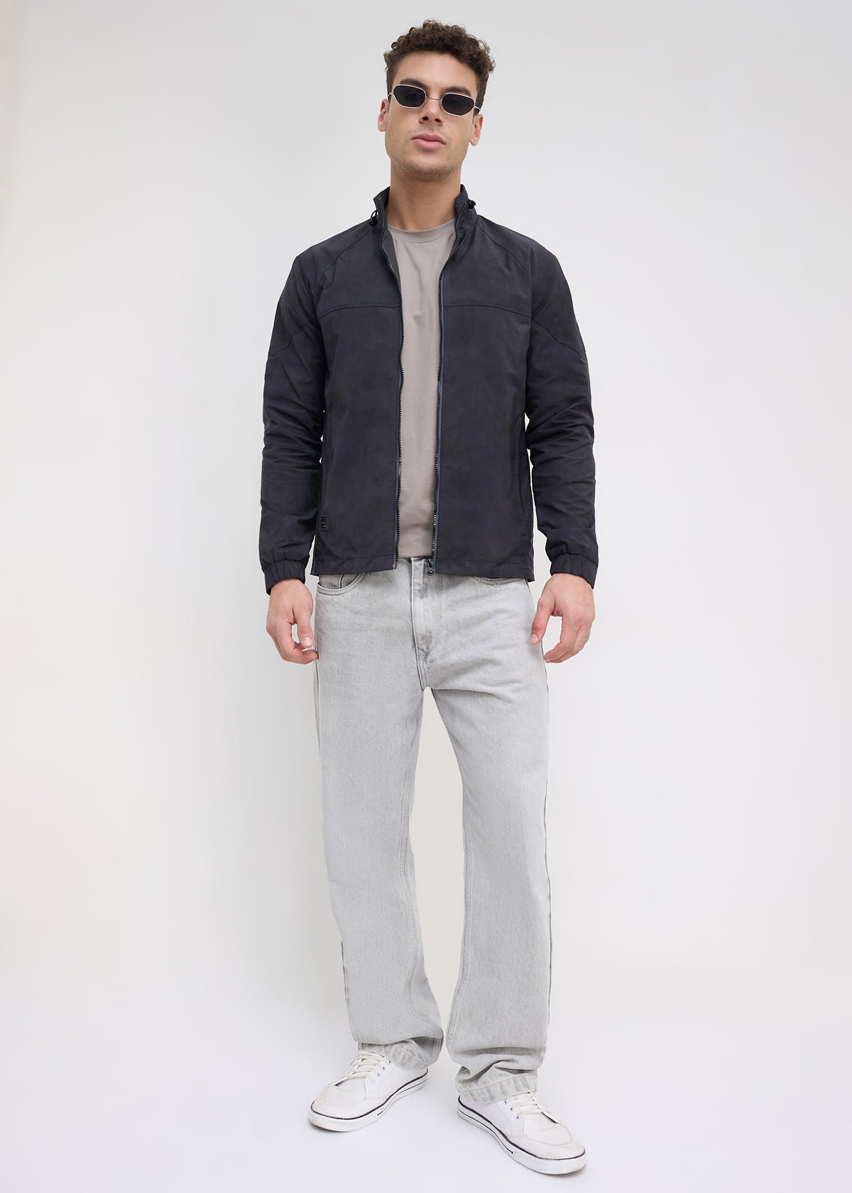 Ochsen Lightweight Full-Zip Jacket: Black
