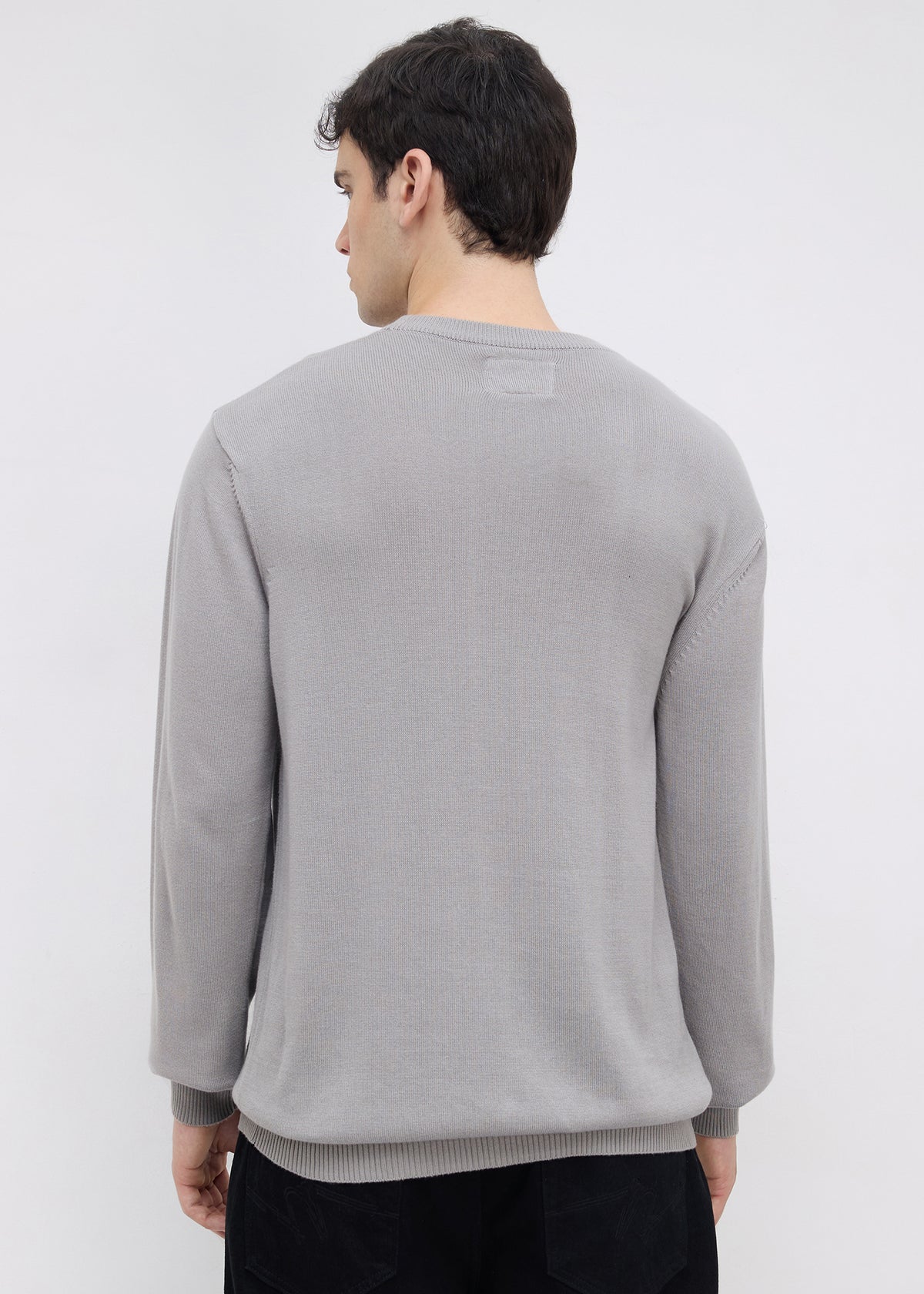 Stanway Tonal Logo Knit Sweater: Light Grey